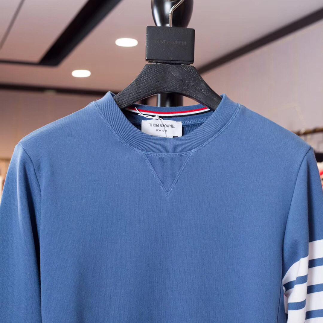 Thom Browne Stripe Sleeve Sweatshirt    TB22 - DesignerGu