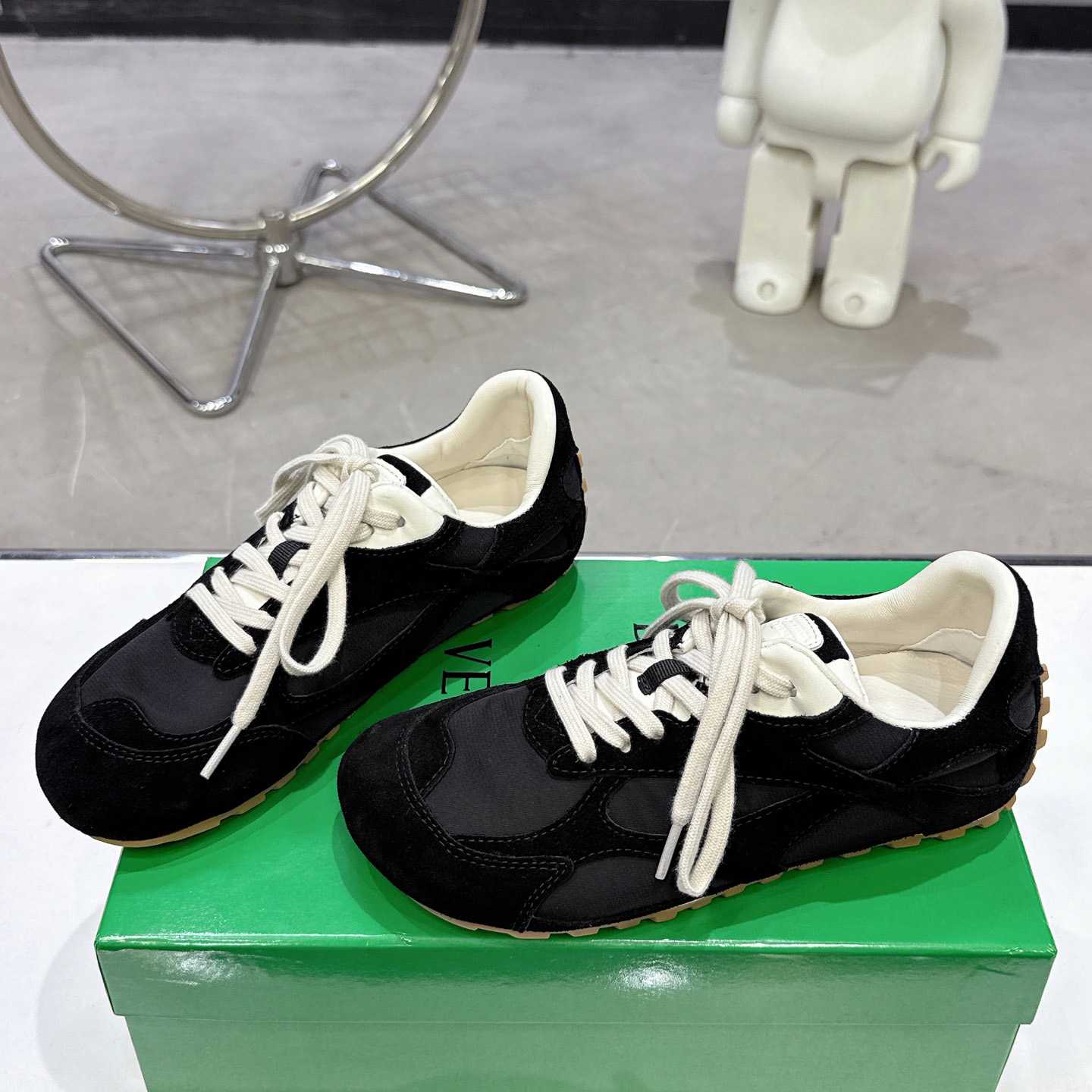 Bottega Veneta Orbit Flash Sneaker - DesignerGu