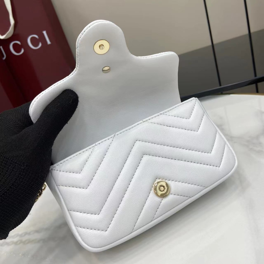 Gucci GG Marmont Mini Shoulder Bag - DesignerGu