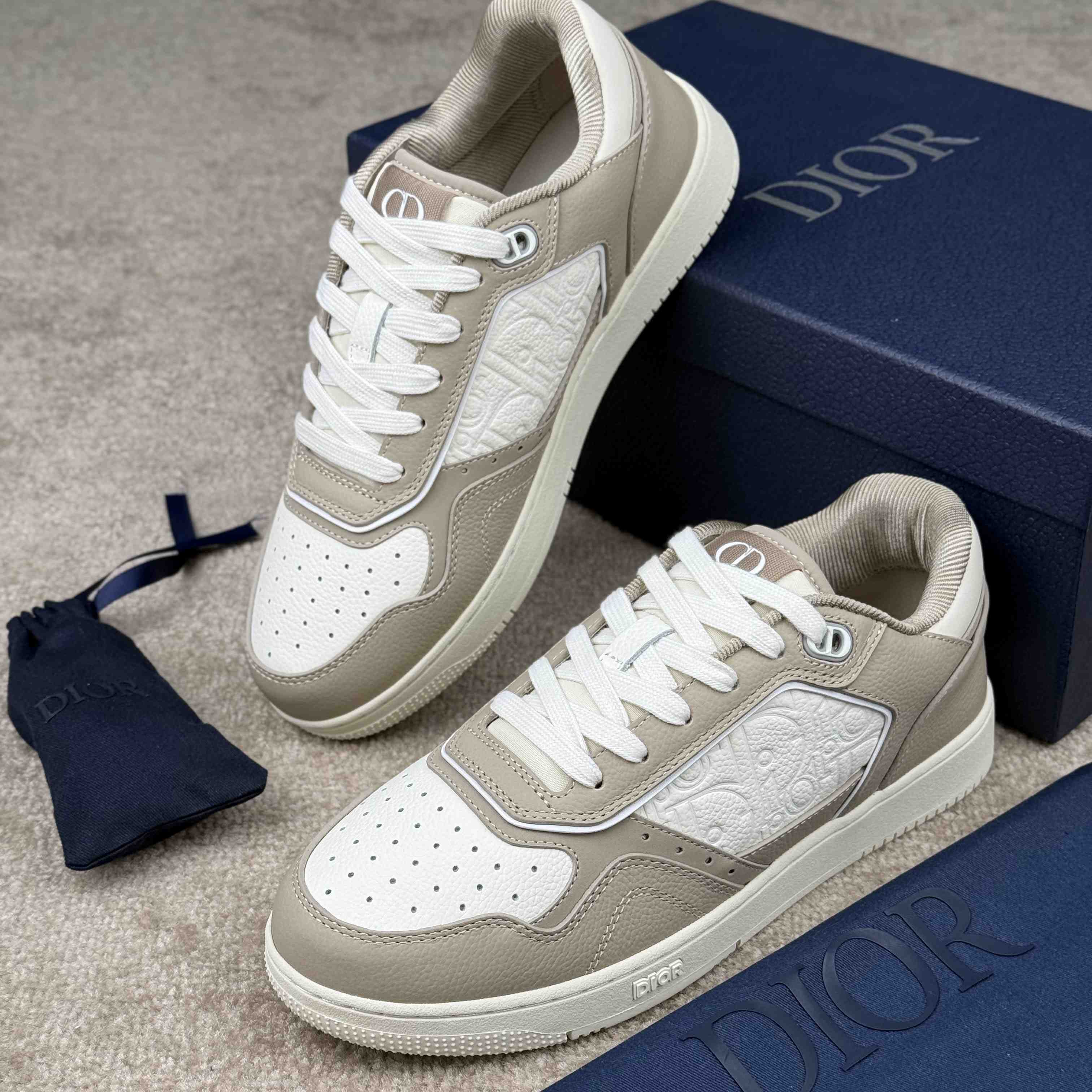 Dior B27 Uptown Low-Top Sneaker  - DesignerGu