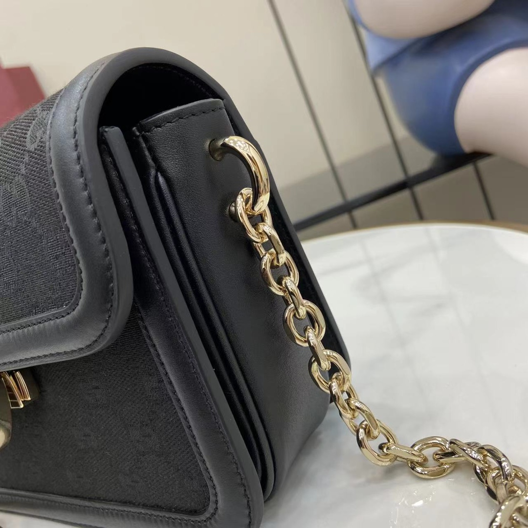 Gucci Go Small Shoulder Bag - DesignerGu