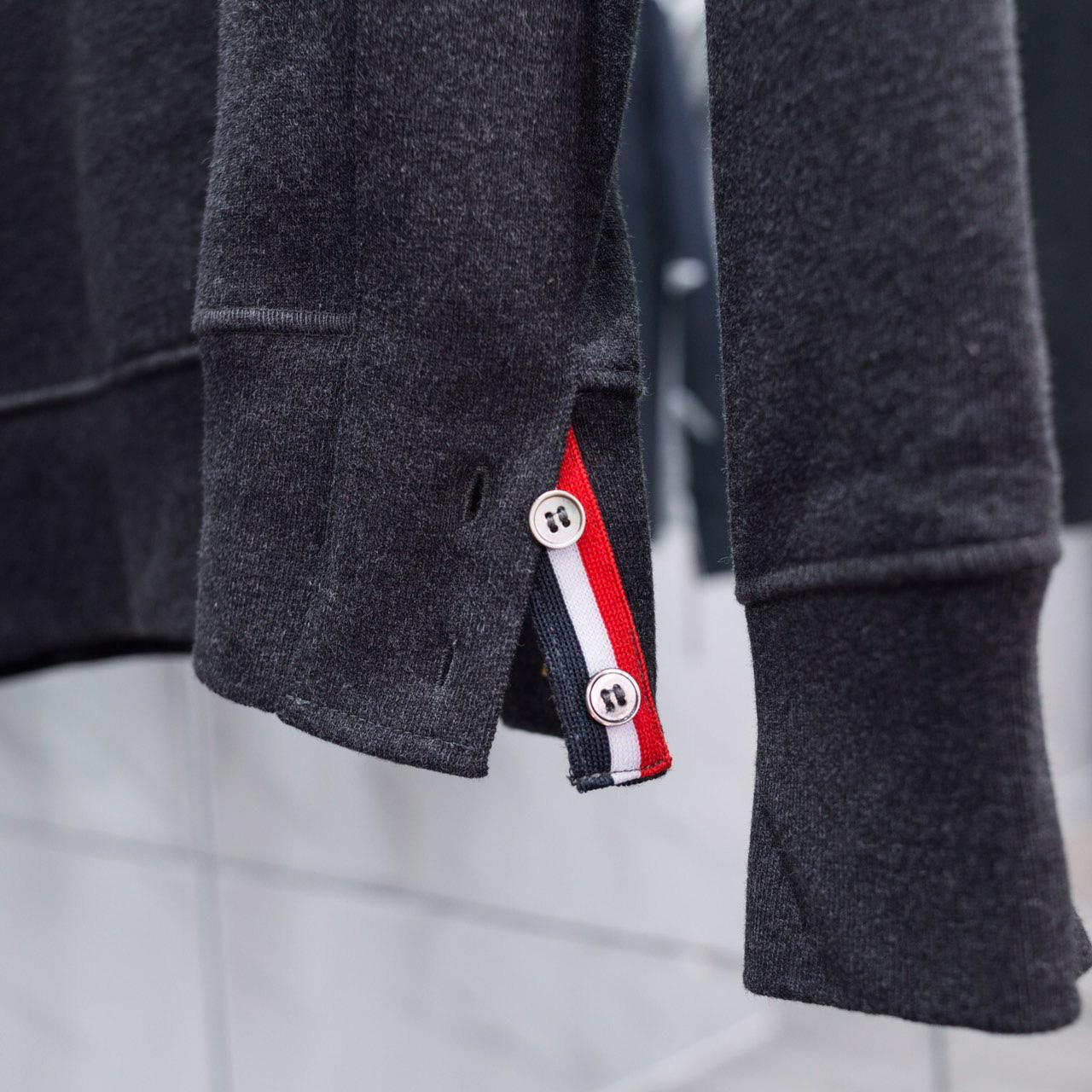 Thom Browne Stripe Sleeve Sweatshirt    TB22 - DesignerGu