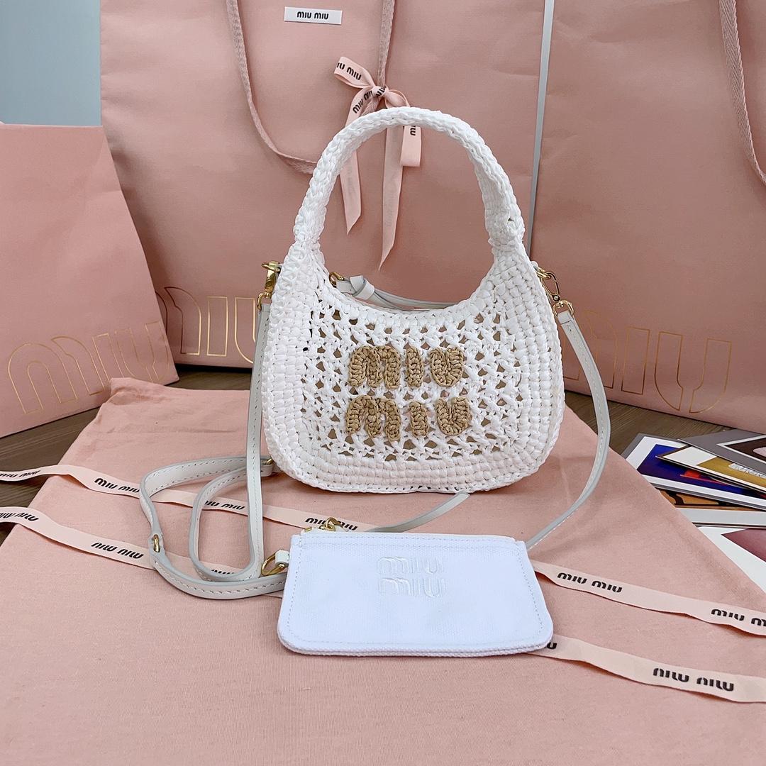 Miu Miu Wander Crochet-knit Shoulder Bag - DesignerGu