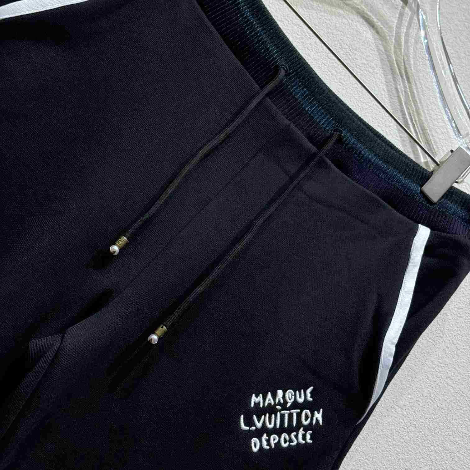 Louis Vuitton Cotton Jersey College Shorts   1AGTR9 - DesignerGu