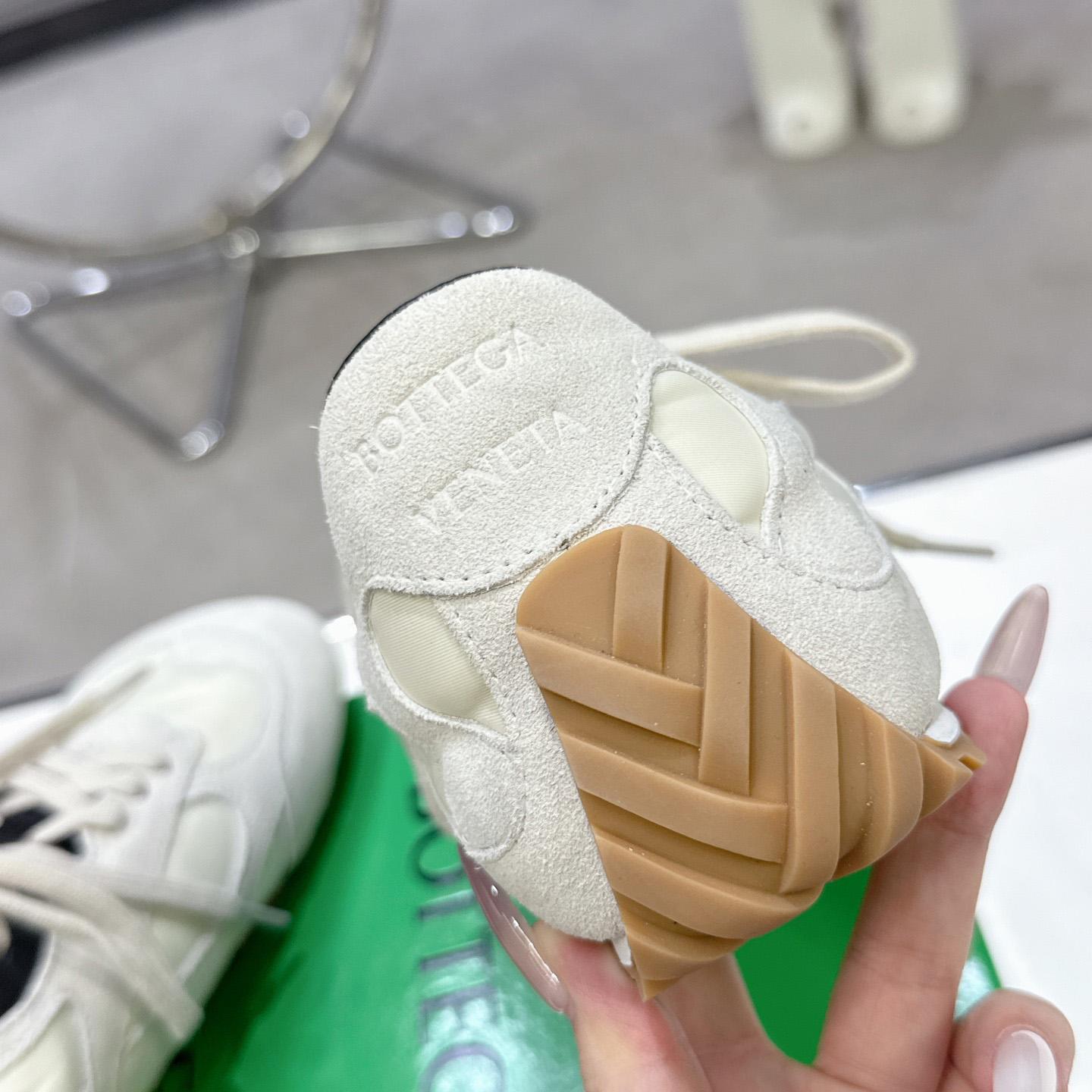 Bottega Veneta Orbit Flash Sneaker - DesignerGu