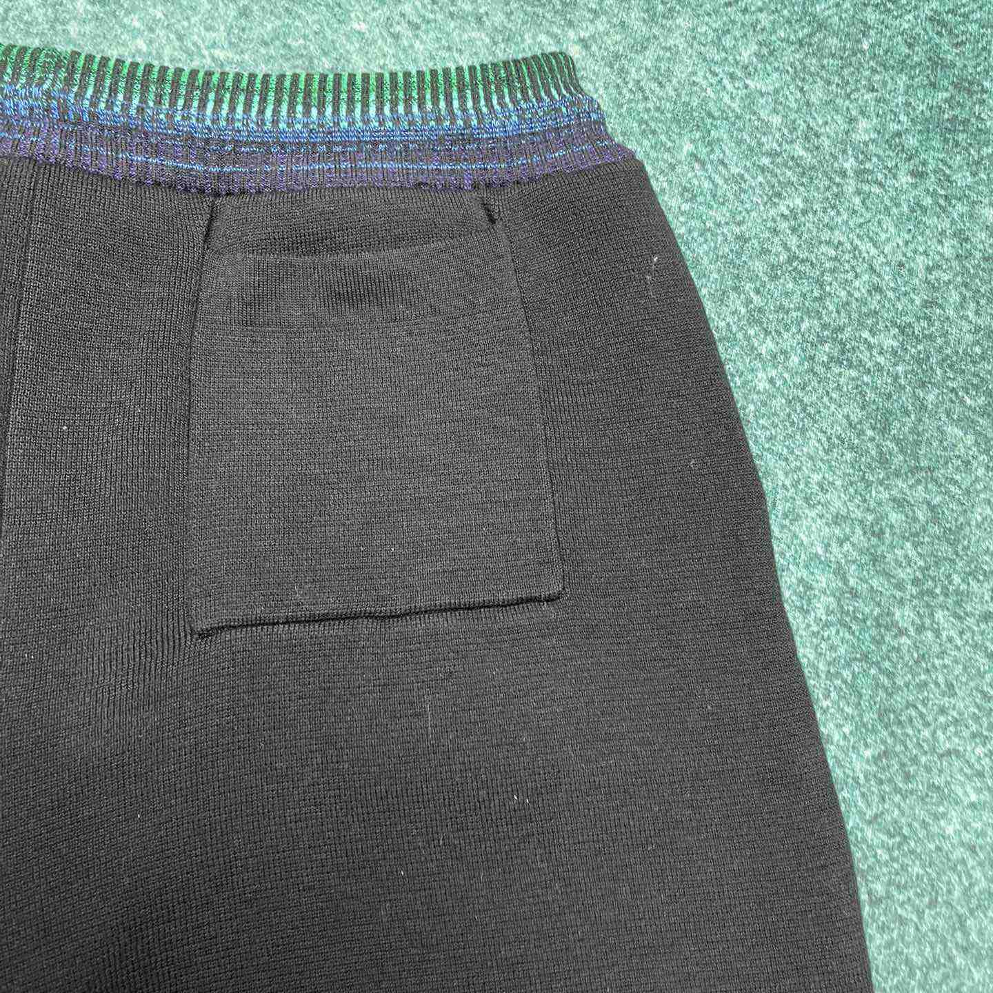 Louis Vuitton Cotton Jersey College Shorts    1AGTR9 - DesignerGu