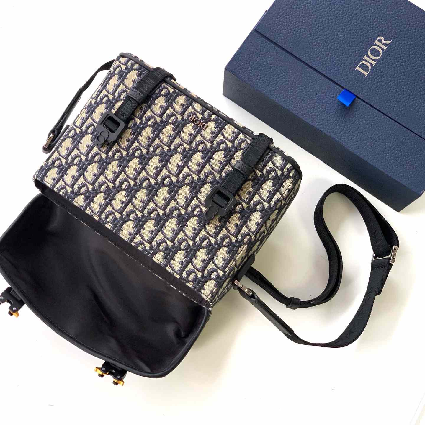 Dior Hit the Road Messenger Bag with Flap  - DesignerGu