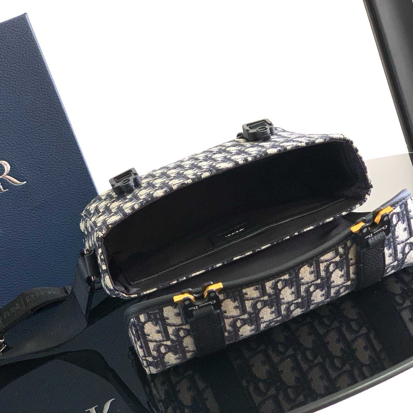 Dior Hit the Road Messenger Bag with Flap  - DesignerGu