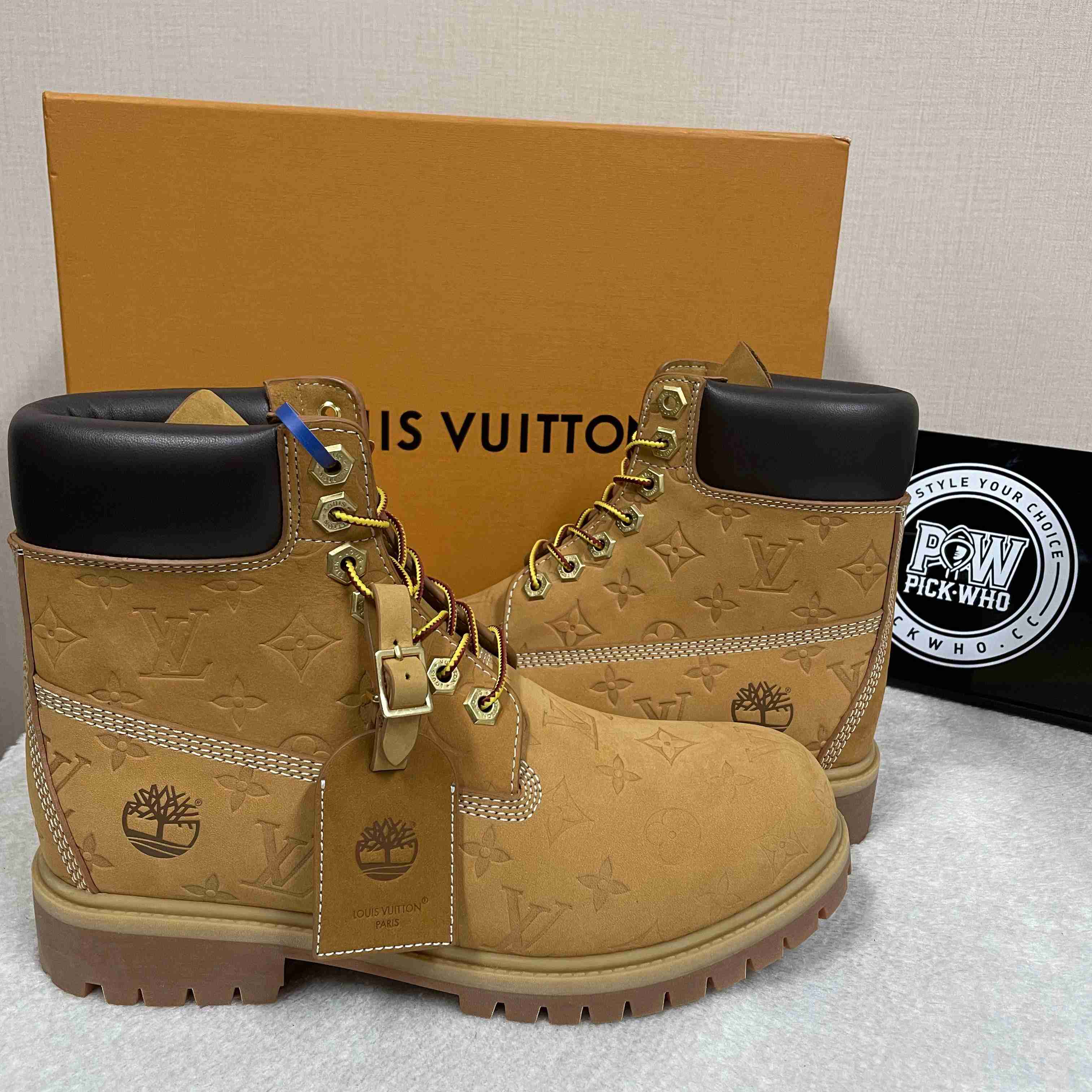 Louis Vuitton Timberland  Ankle Boot - DesignerGu