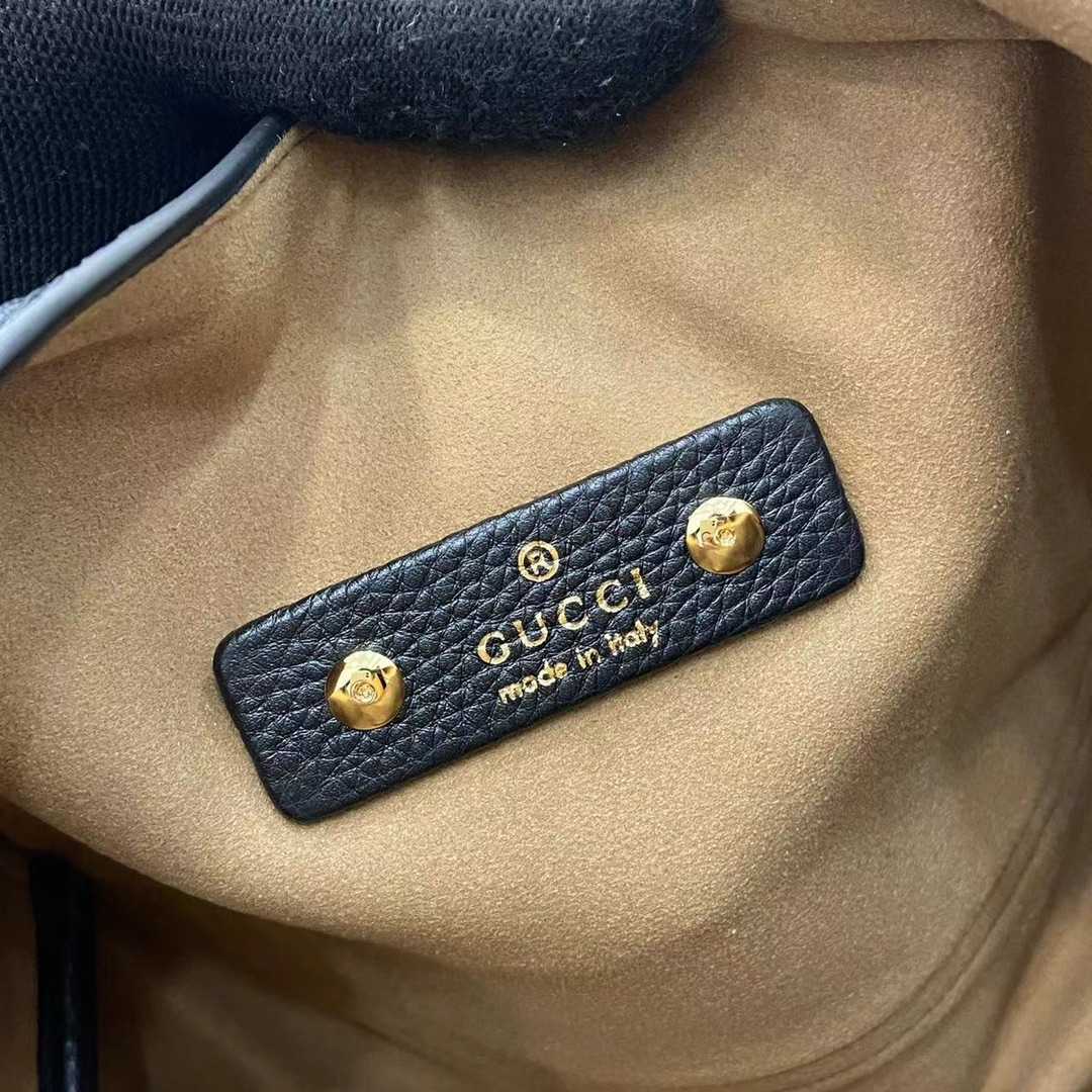 Gucci Softbit Medium Top Handle Bag - DesignerGu