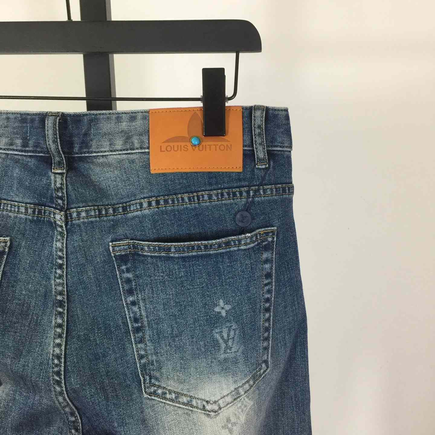 Louis Vuitton Jeans - DesignerGu