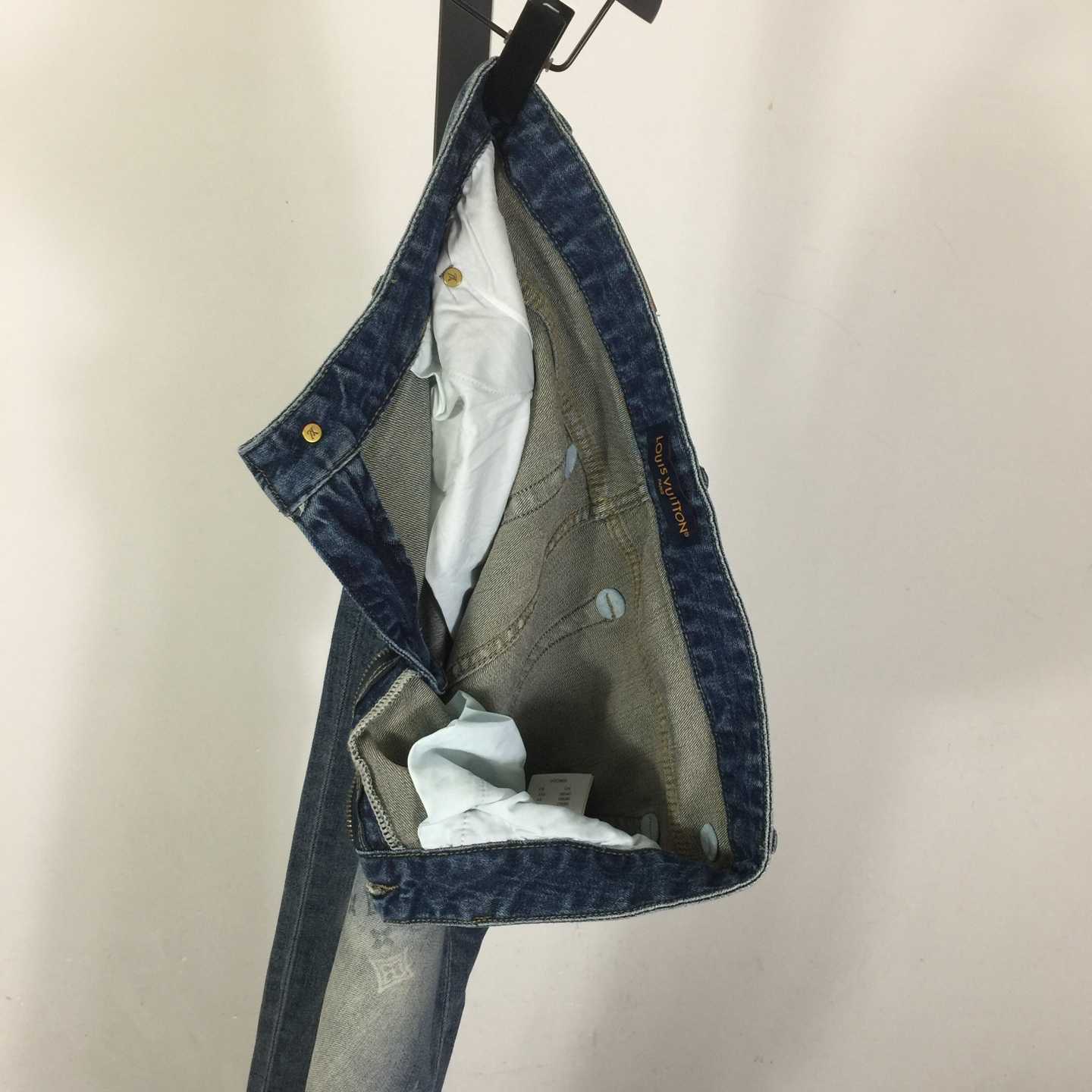 Louis Vuitton Jeans - DesignerGu