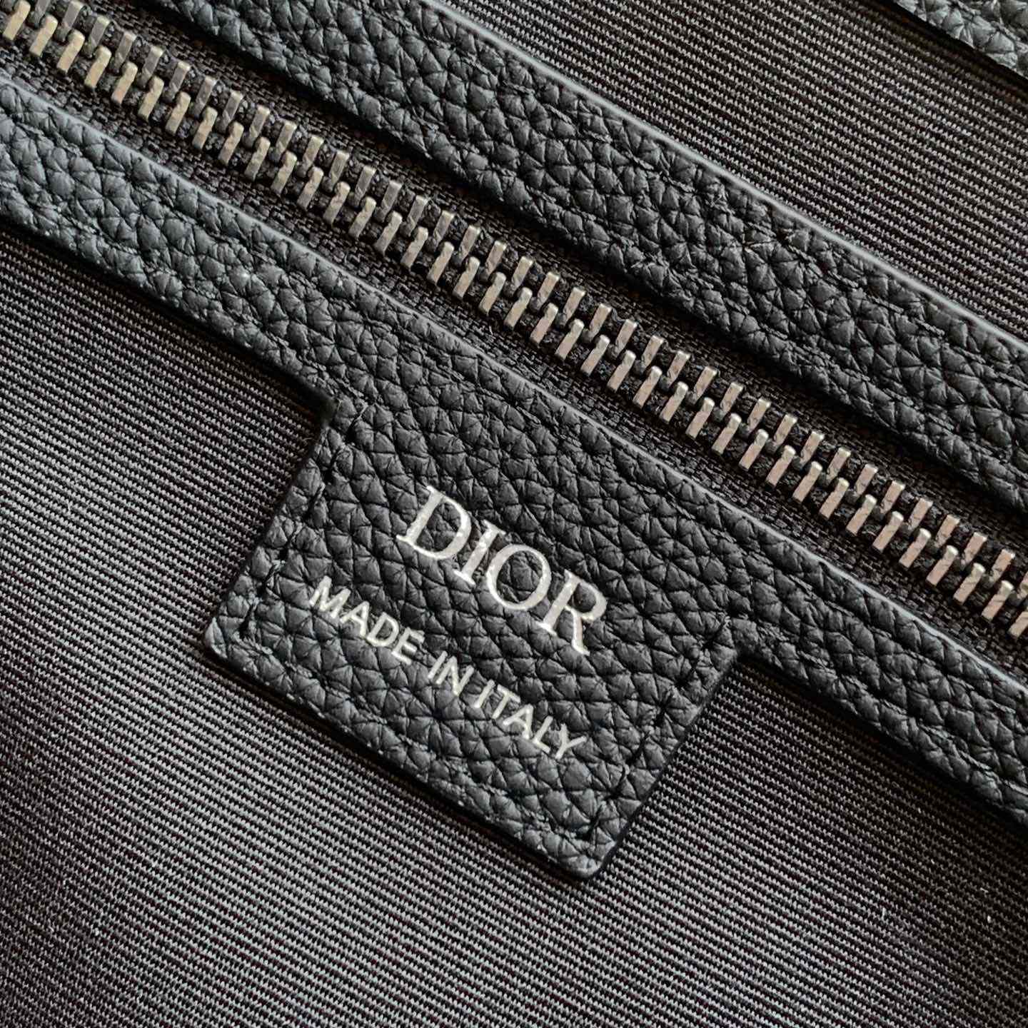 Dior Medium East-West Tote Bag  - DesignerGu