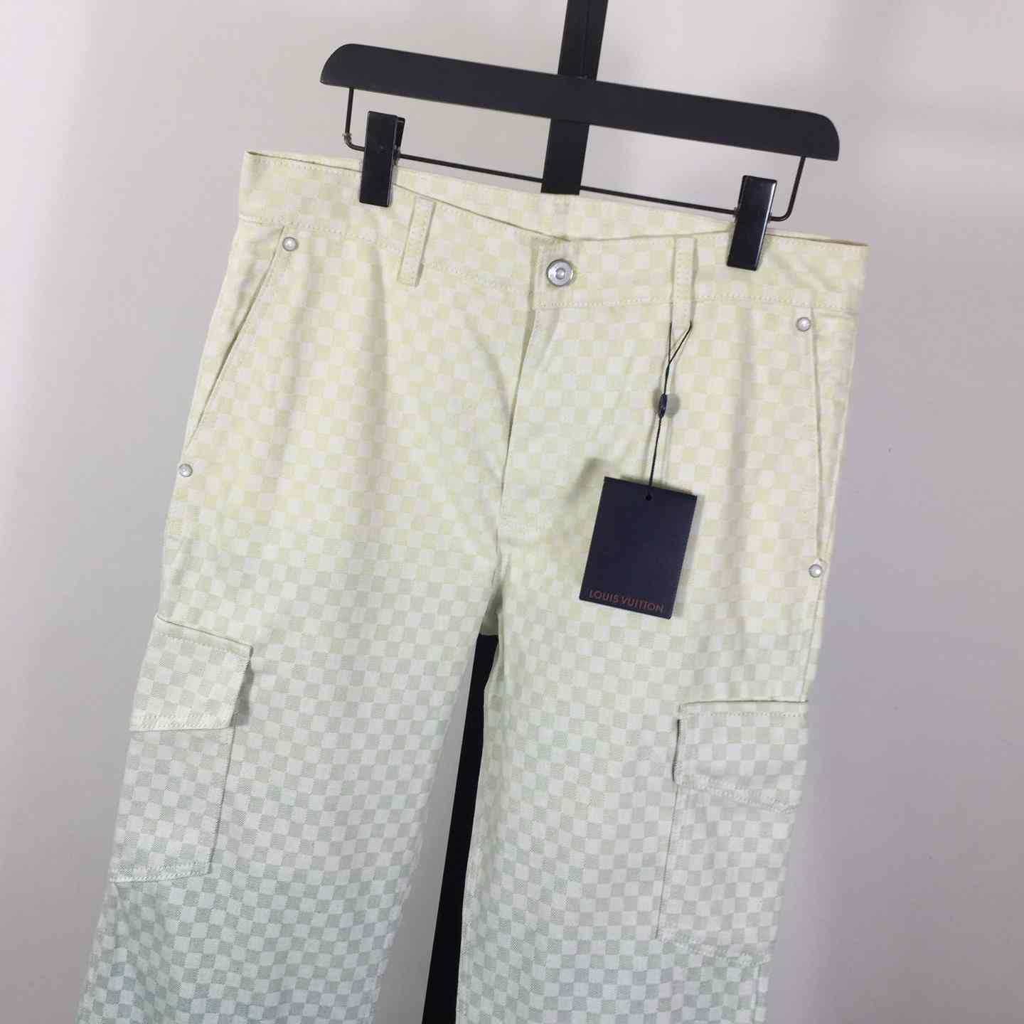 Louis Vuitton Damier Gradient Jacquard Denim Cargo Pants   1AGTHJ - DesignerGu