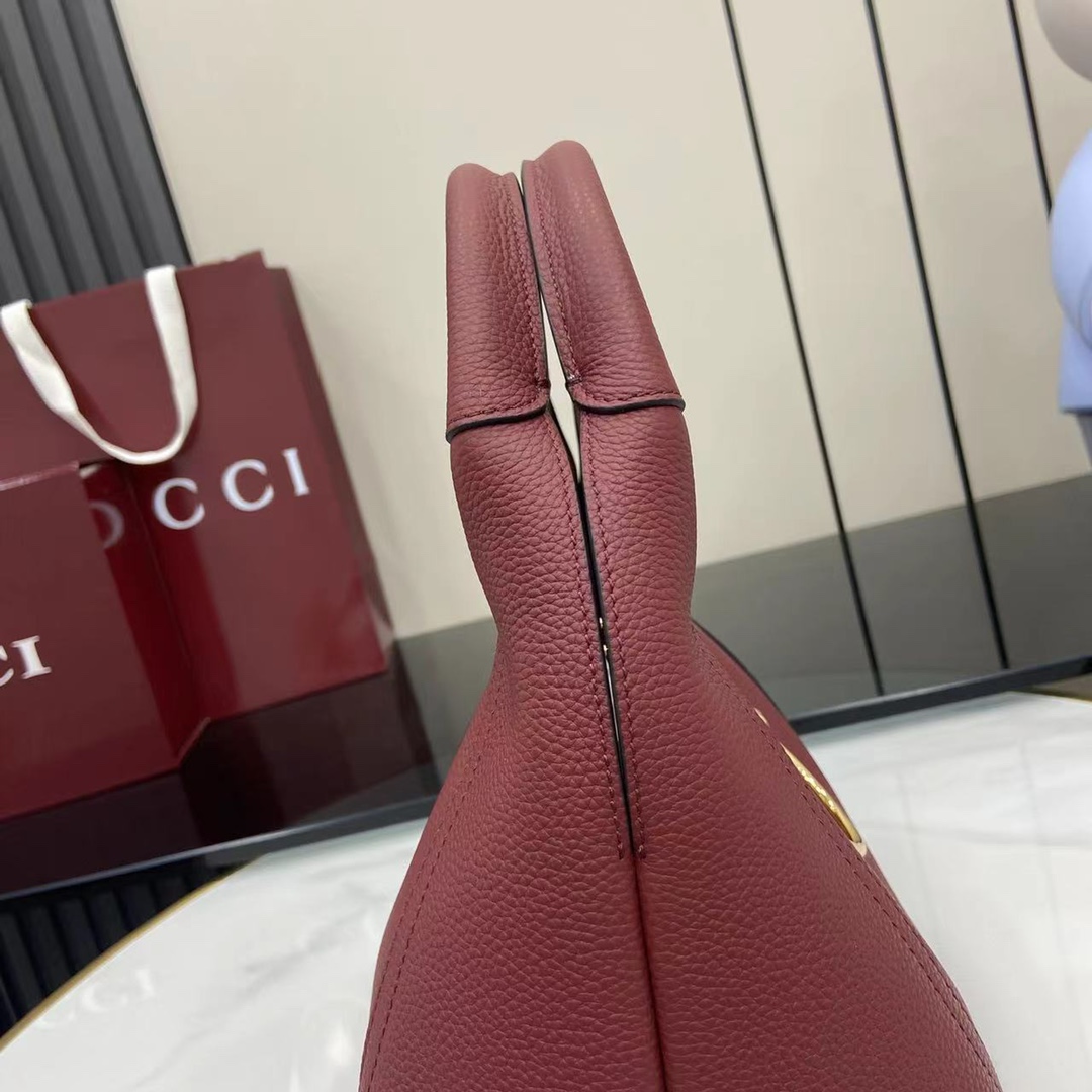 Gucci Softbit Medium Top Handle Bag - DesignerGu