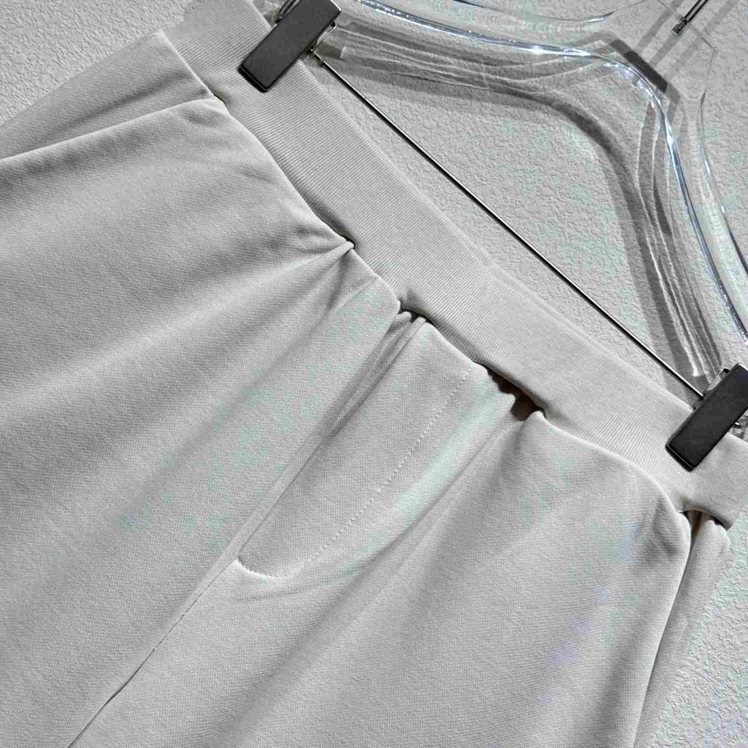 Louis Vuitton Embellished Shorts   1AHW36 - DesignerGu