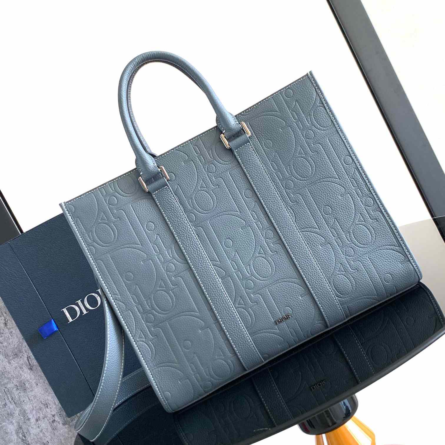 Dior Medium East-West Tote Bag  - DesignerGu