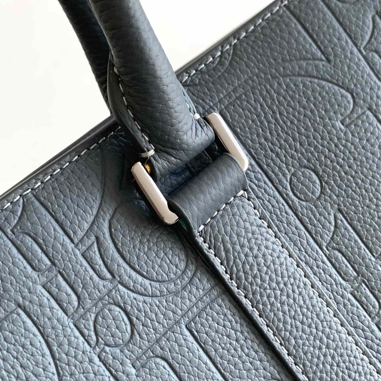 Dior Medium East-West Tote Bag  - DesignerGu