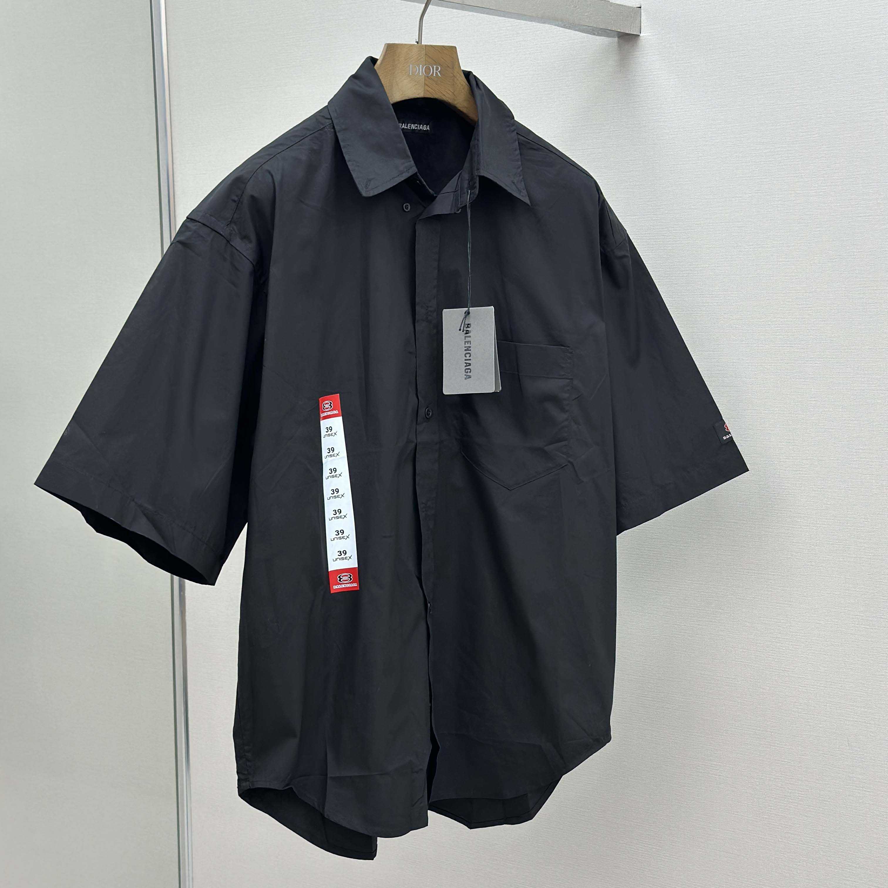 Balenciaga Workwear Short Sleeve Large Fit Shirt In Black - DesignerGu