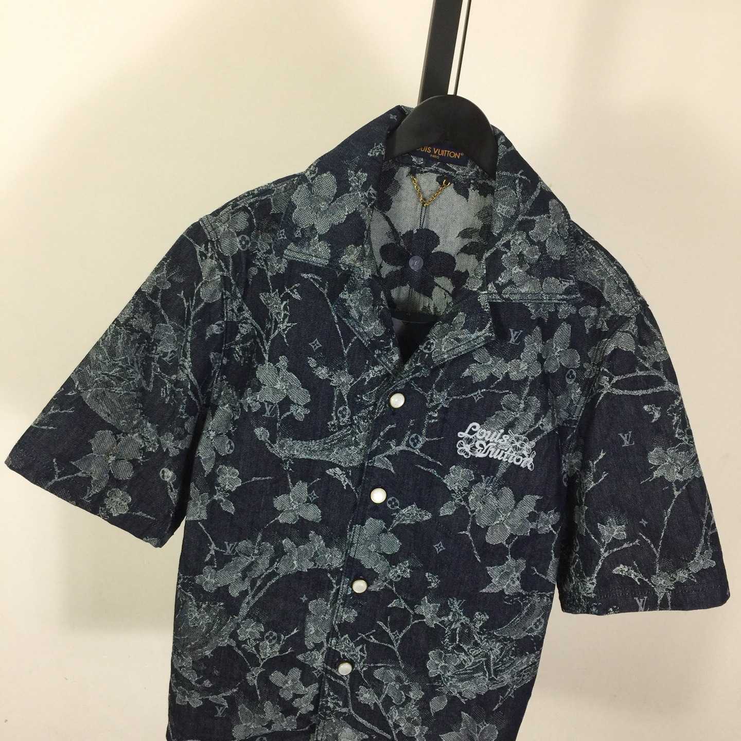 Louis Vuitton Jacquard Denim Short-Sleeved Shirt   1AHXHB - DesignerGu