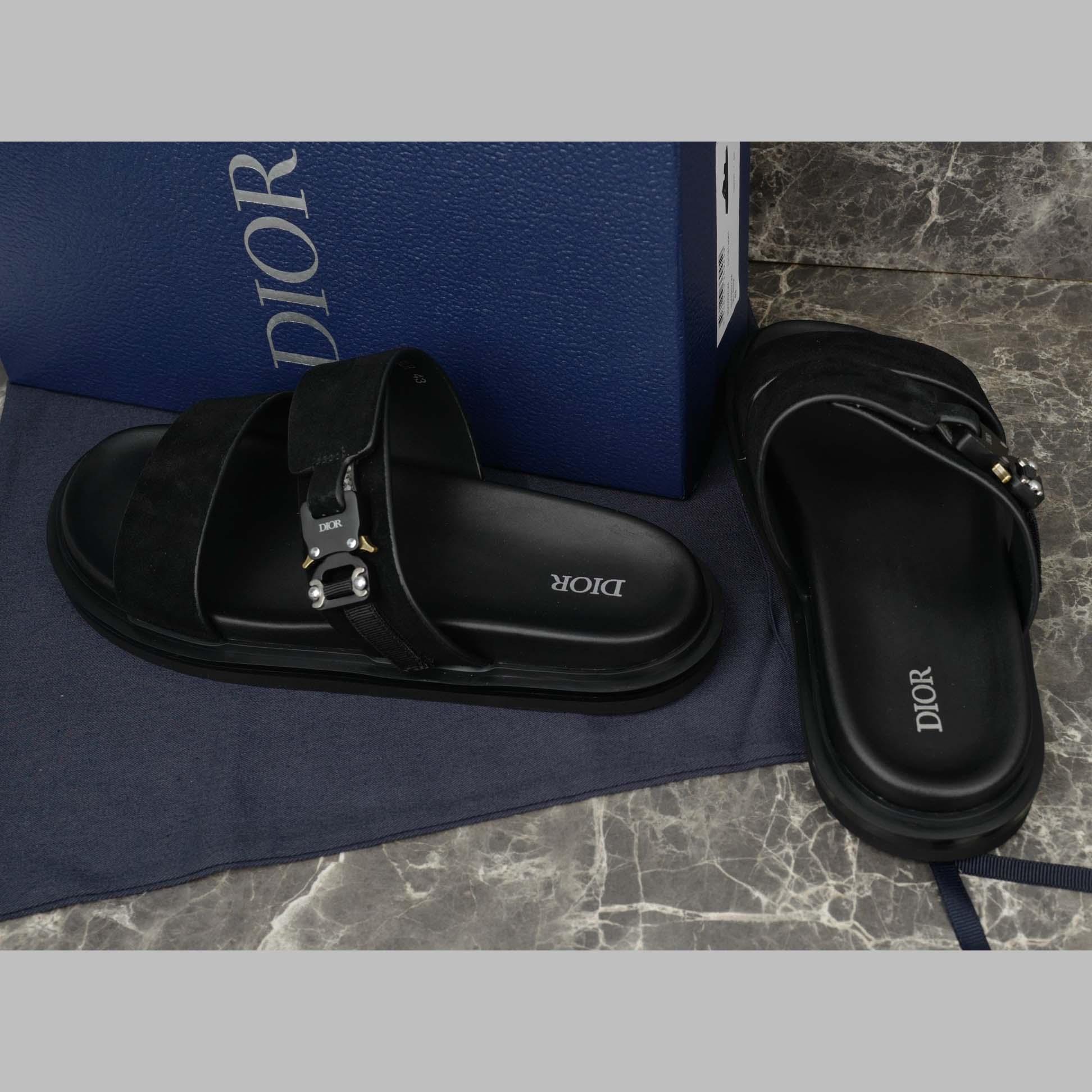 Dior Aqua Sandal  - DesignerGu