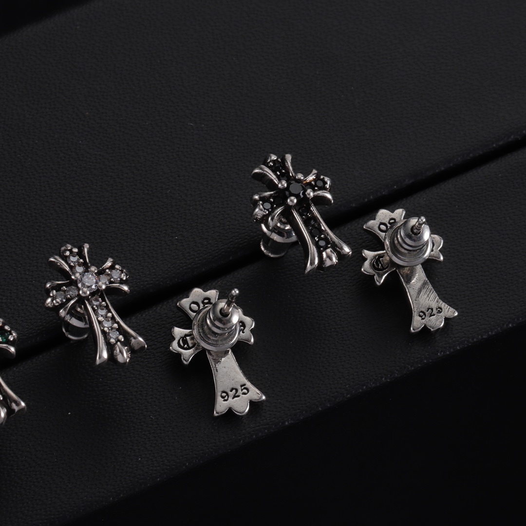 Chrome Heart Earrings - DesignerGu