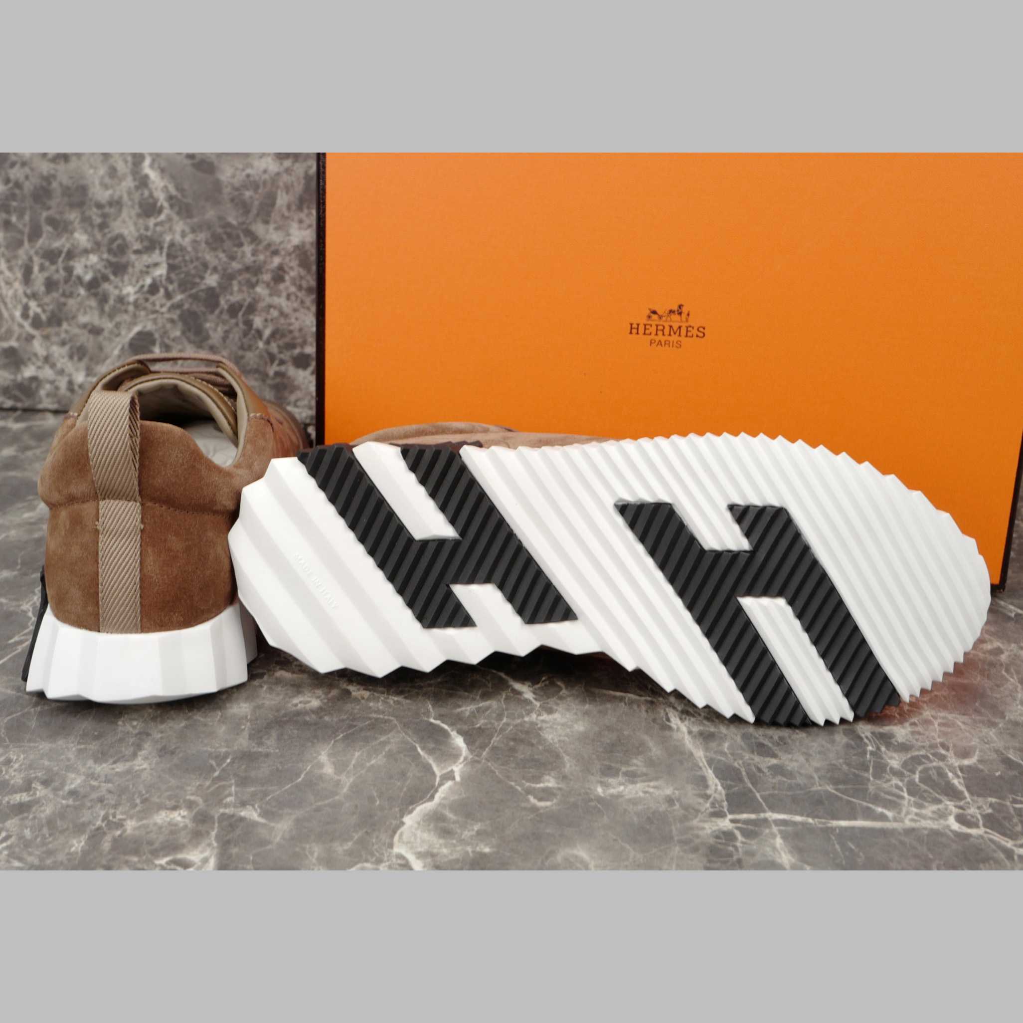 Hermes Bouncing Sneaker - DesignerGu