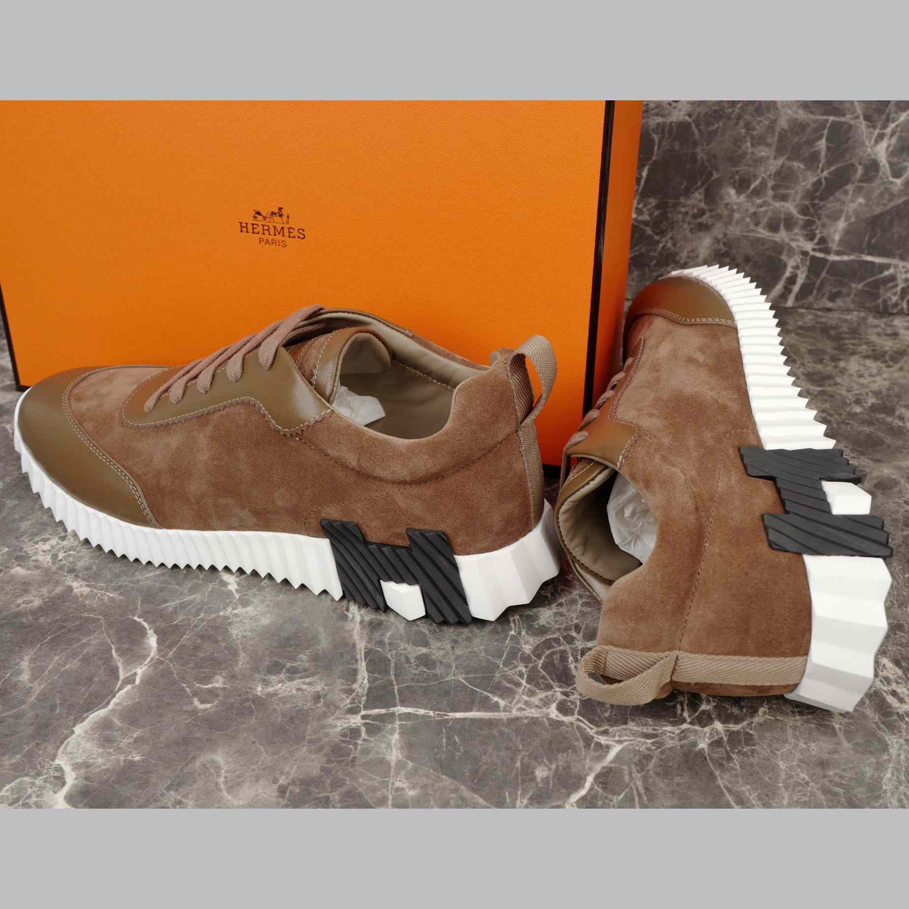 Hermes Bouncing Sneaker - DesignerGu