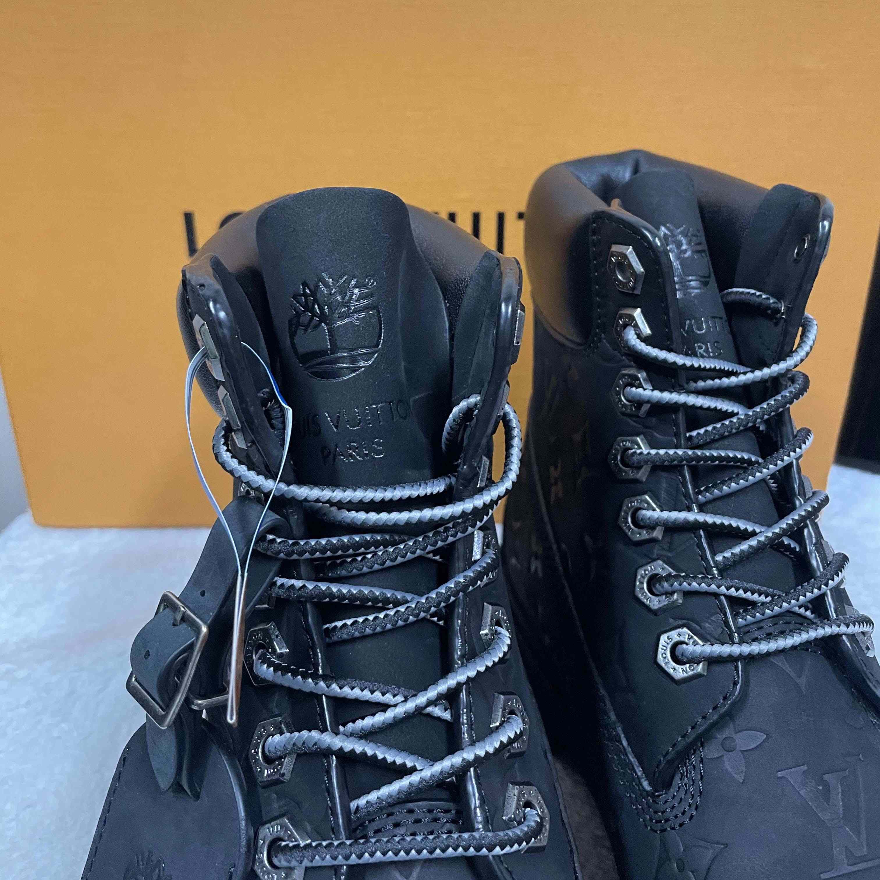 Louis Vuitton x Timberland Ankle Boot - DesignerGu