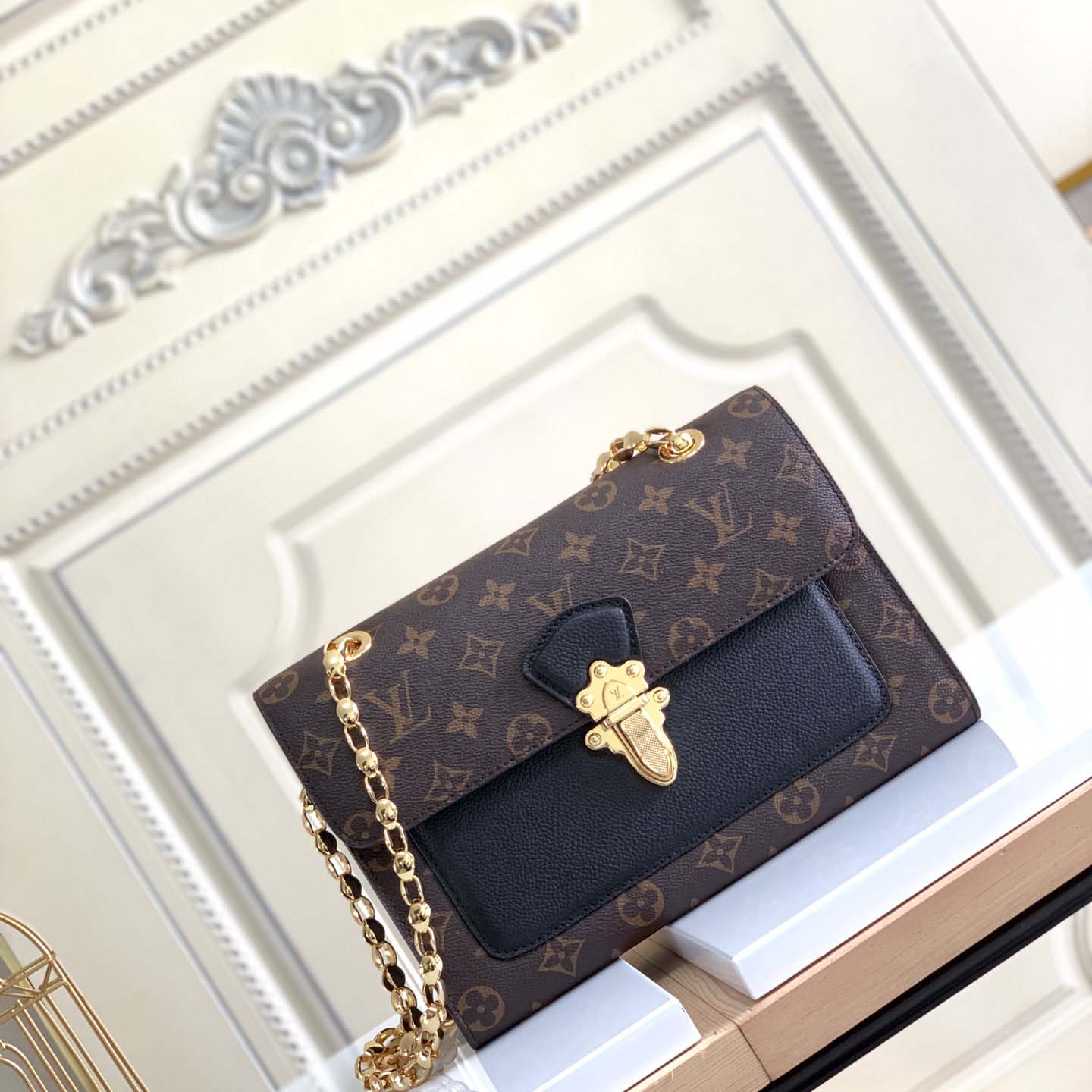 Louis Vuitton Victoire Monogram Bag  M41730 - DesignerGu