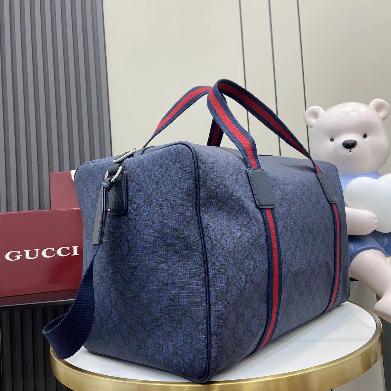 Gucci Medium Duffle Bag With Web - DesignerGu