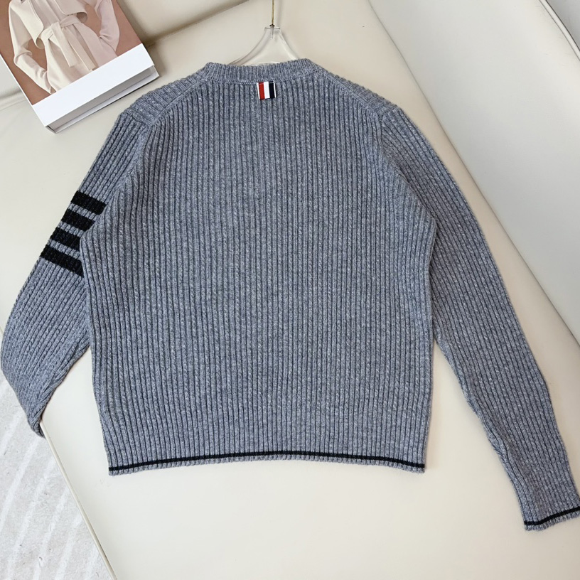 Thom Browne Knitted Sweater yf1217  (50% Off Sale) - DesignerGu