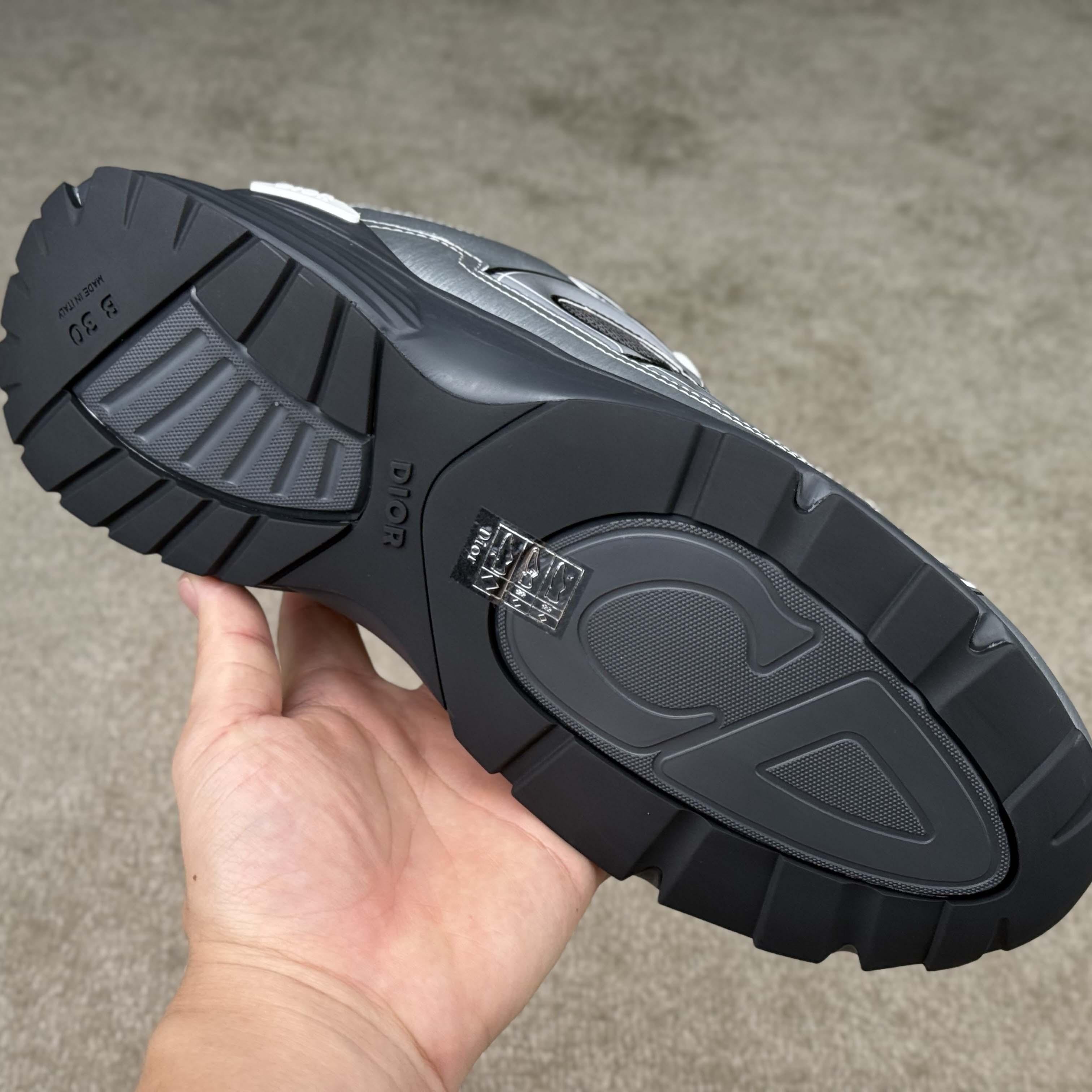 Dior B30 Countdown Sneaker      - DesignerGu