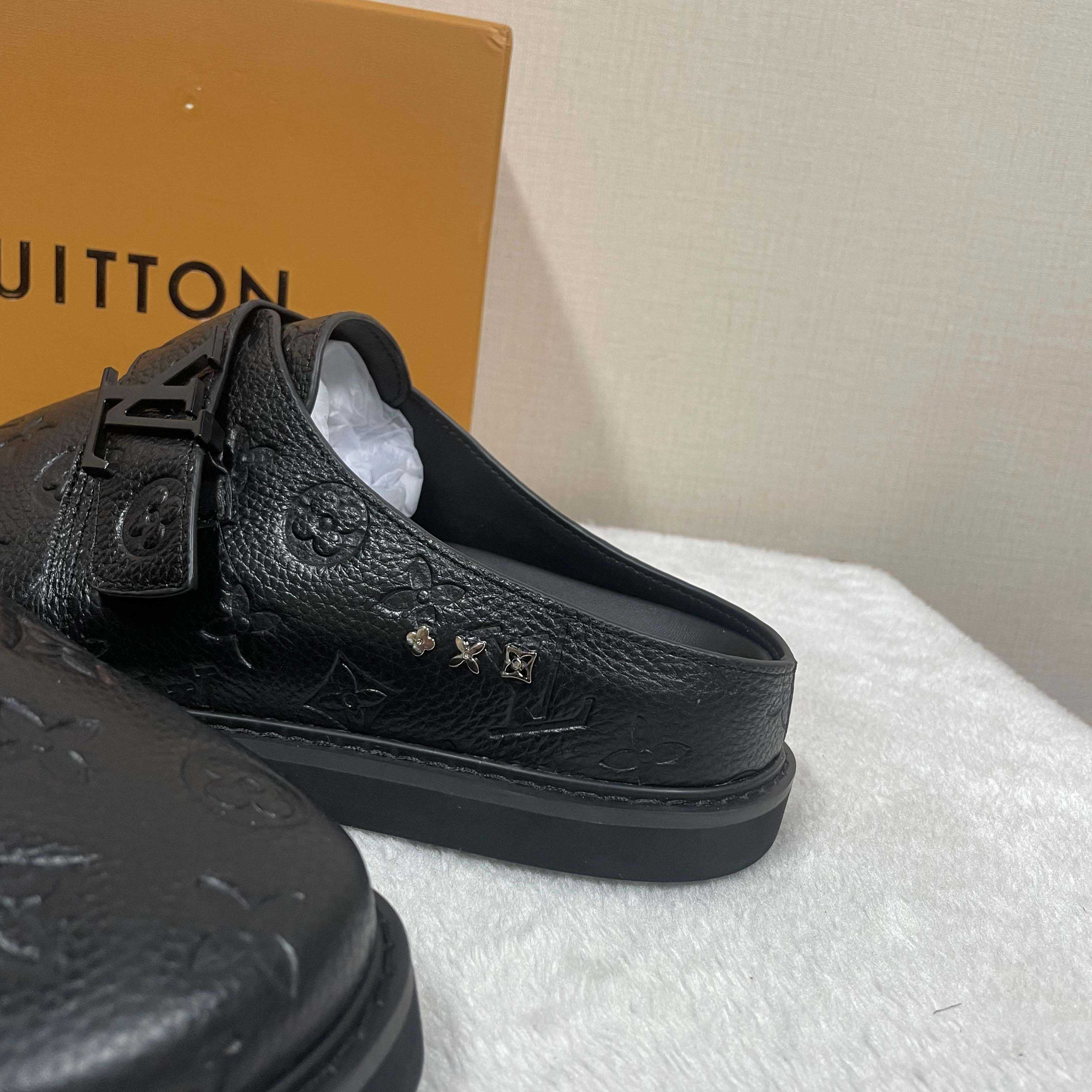 Louis Vuitton LV Easy Mule     - DesignerGu