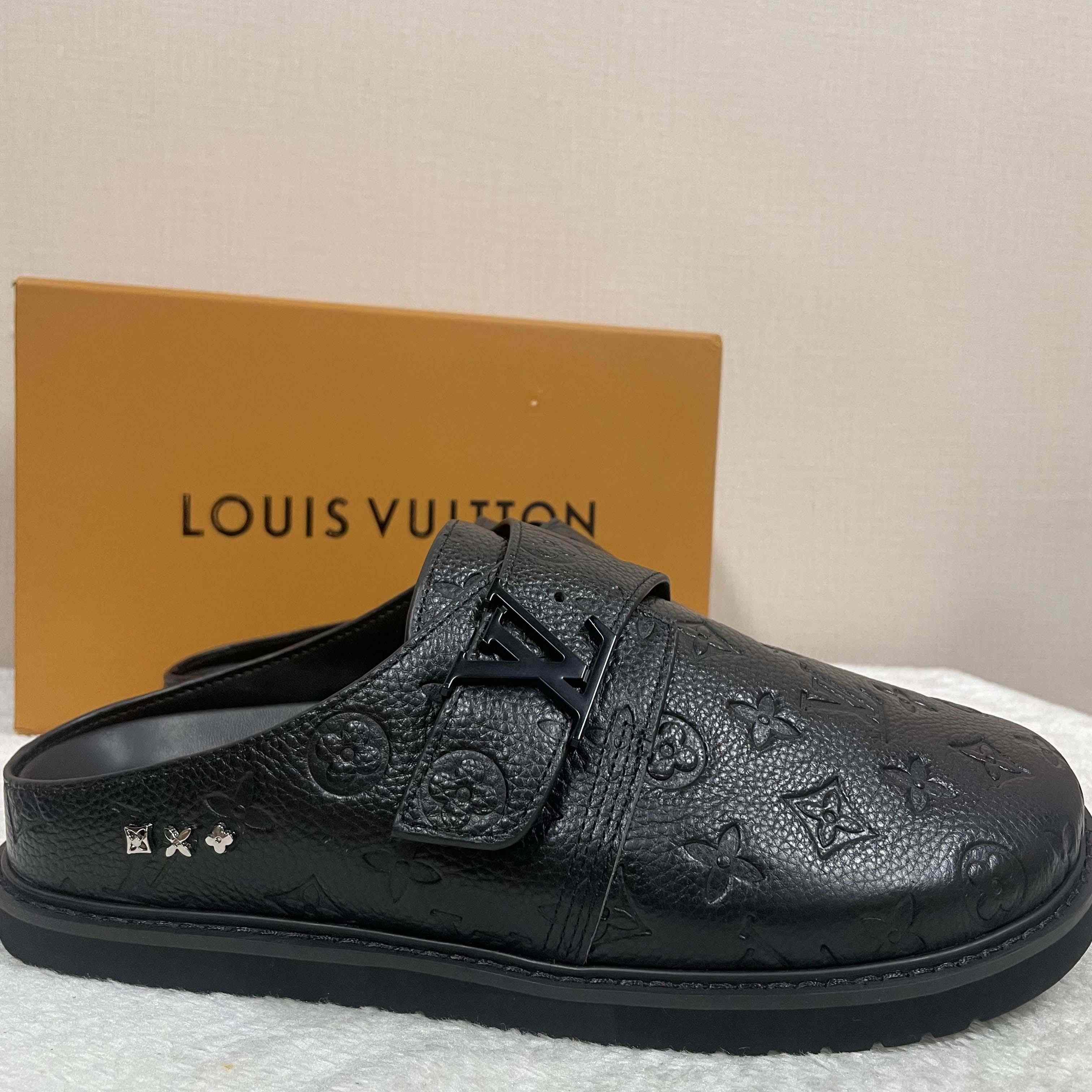 Louis Vuitton LV Easy Mule     - DesignerGu