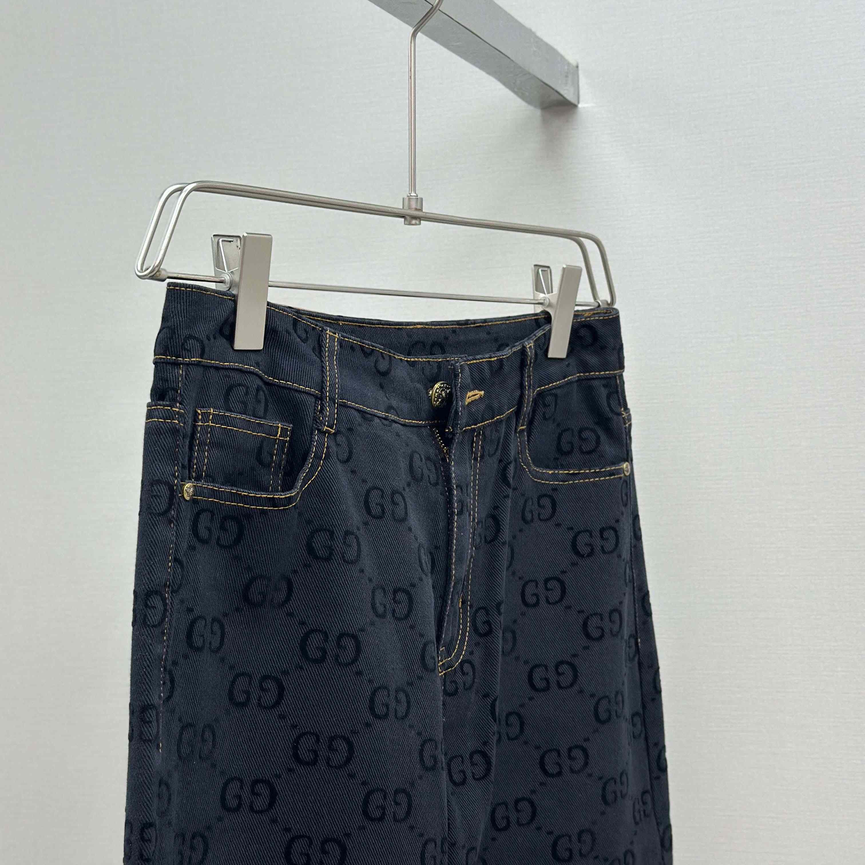 Gucci GG Jeans - DesignerGu