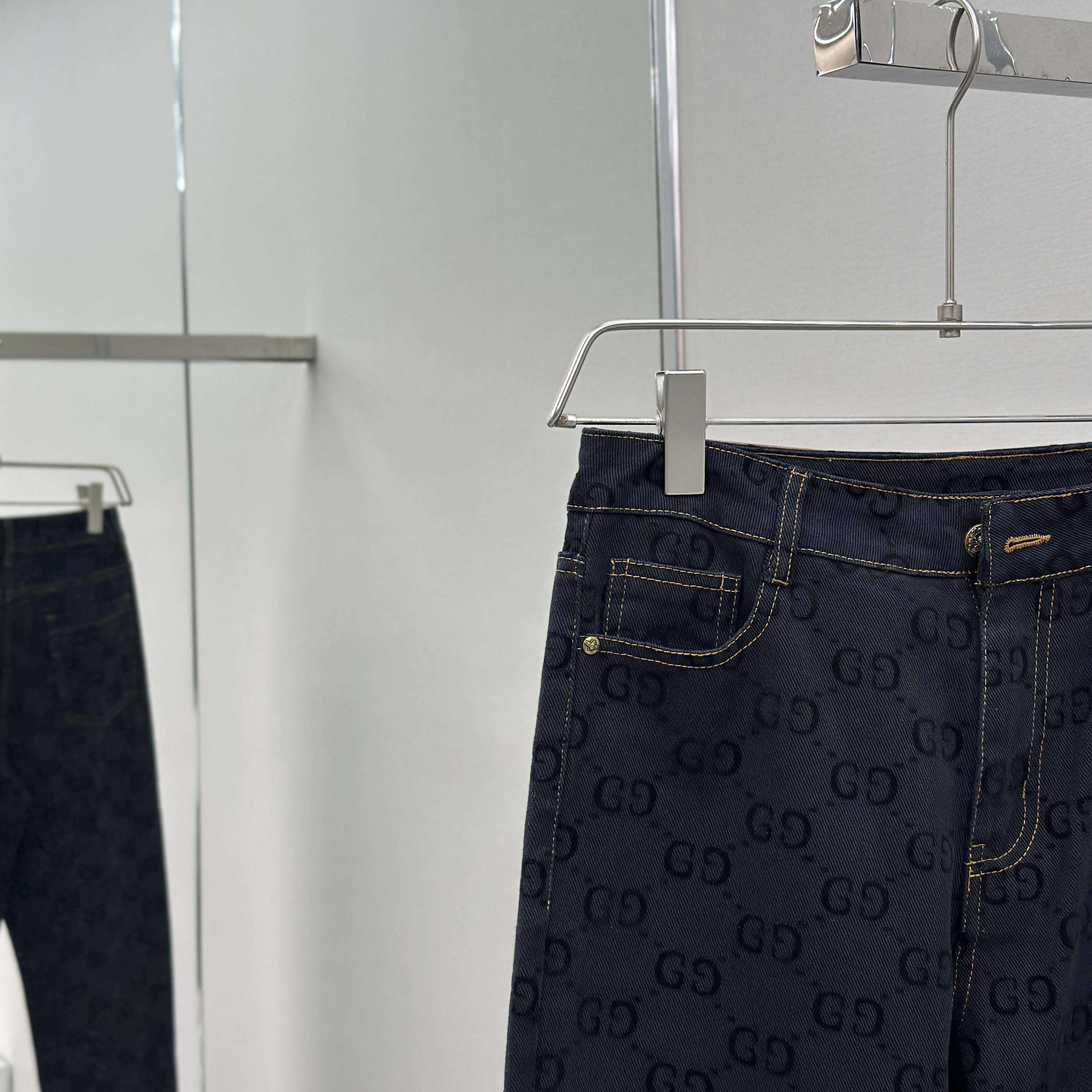 Gucci GG Jeans - DesignerGu