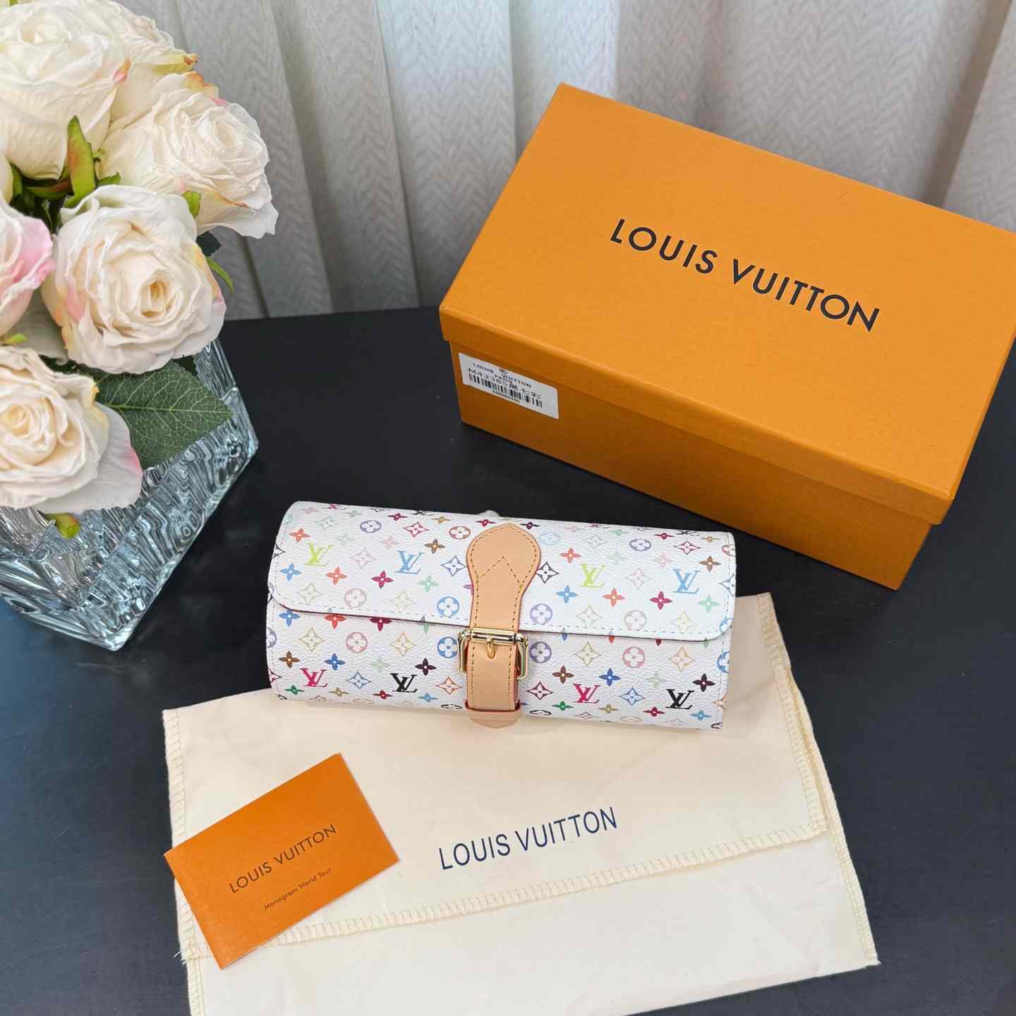Louis Vuitton 3 Watch Case    - DesignerGu
