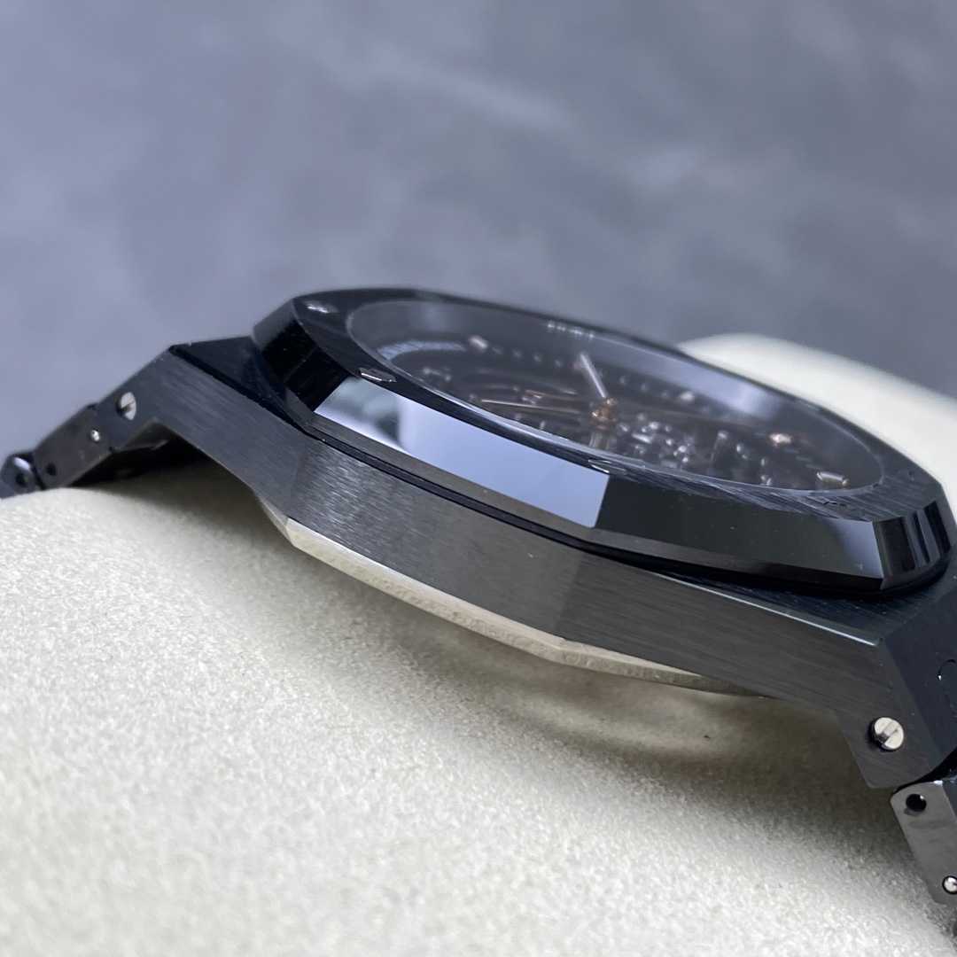 Audemars Piguet Royal Oak Double Balance Wheel Openworked 41mm - DesignerGu