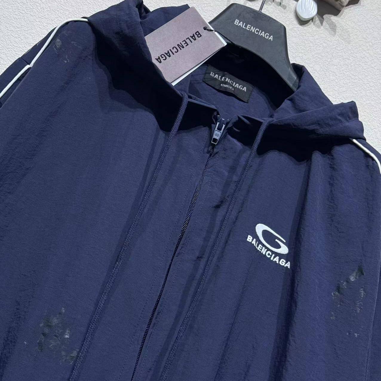 Balenciaga Painter Tracksuit Jacket In Navy Techno Poplin - DesignerGu