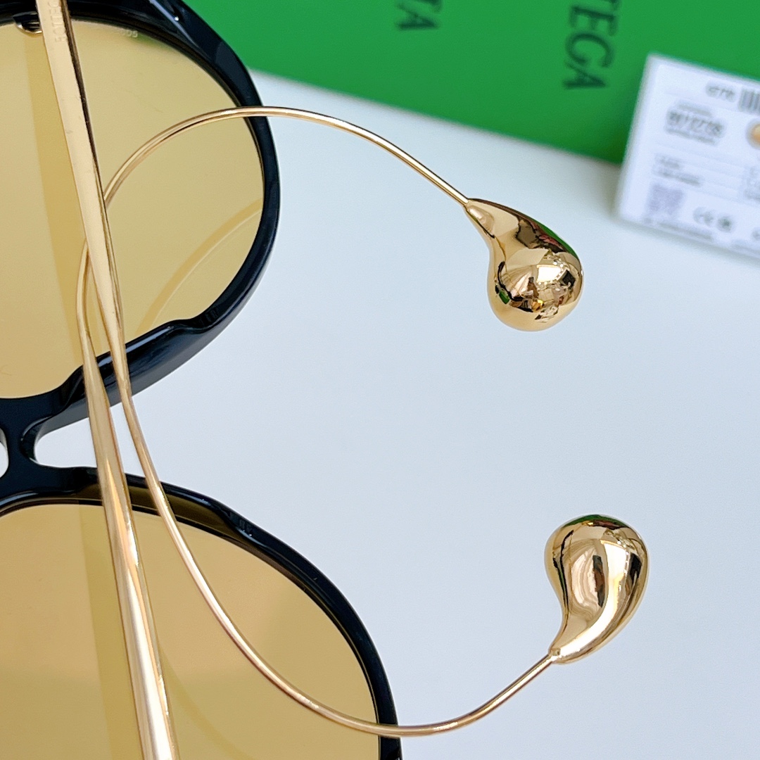 Bottega Veneta Drop Aviator Sunglasses  BV1273S - DesignerGu