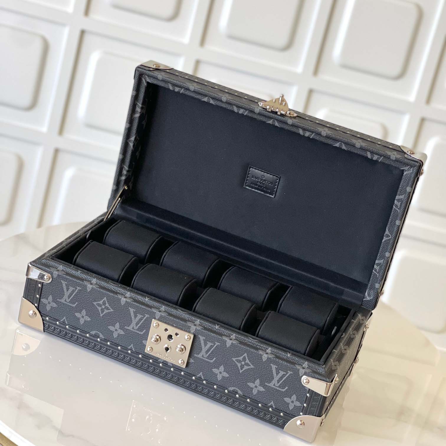 Louis Vuitton Coffret 8 Montres   - DesignerGu