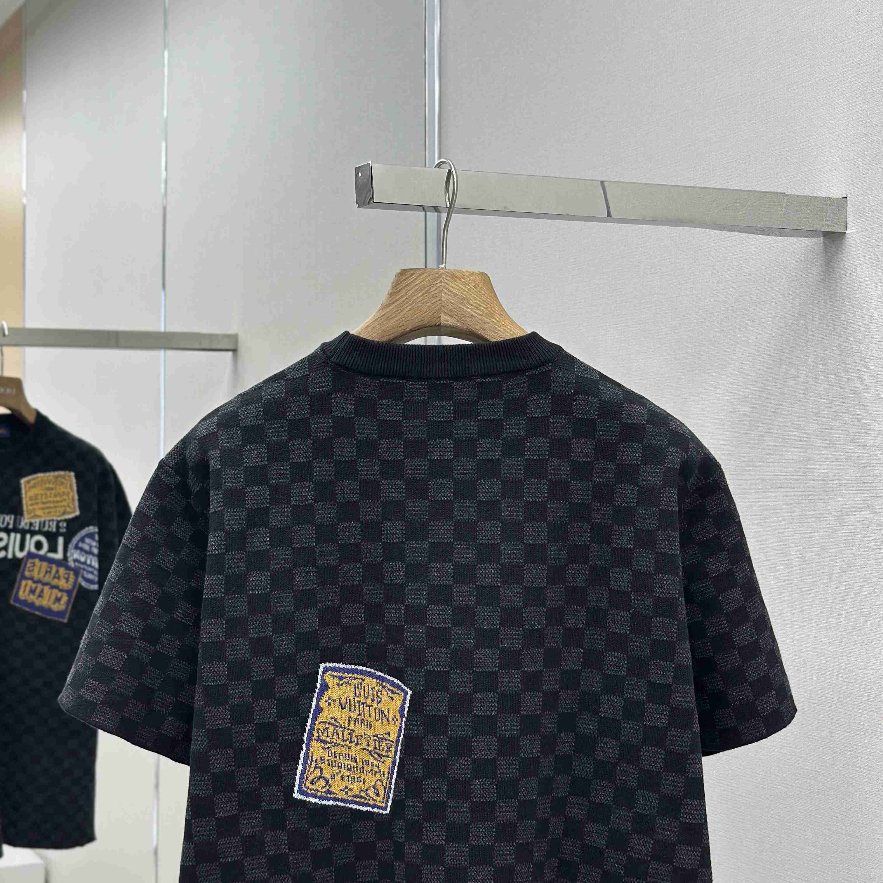 Louis Vuitton Jersey Jacquard T-Shirt   1AHW57 - DesignerGu