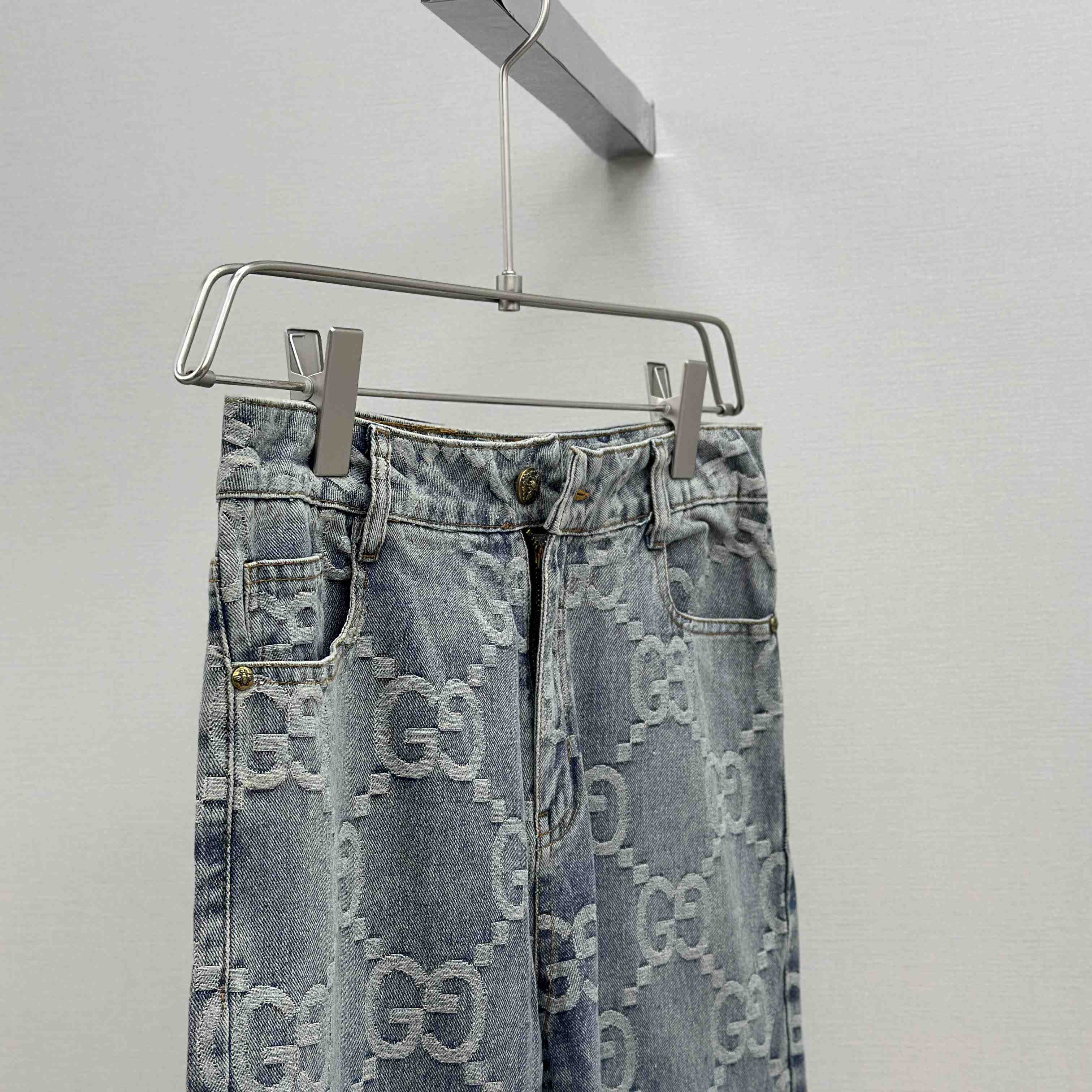 Gucci GG Jeans - DesignerGu