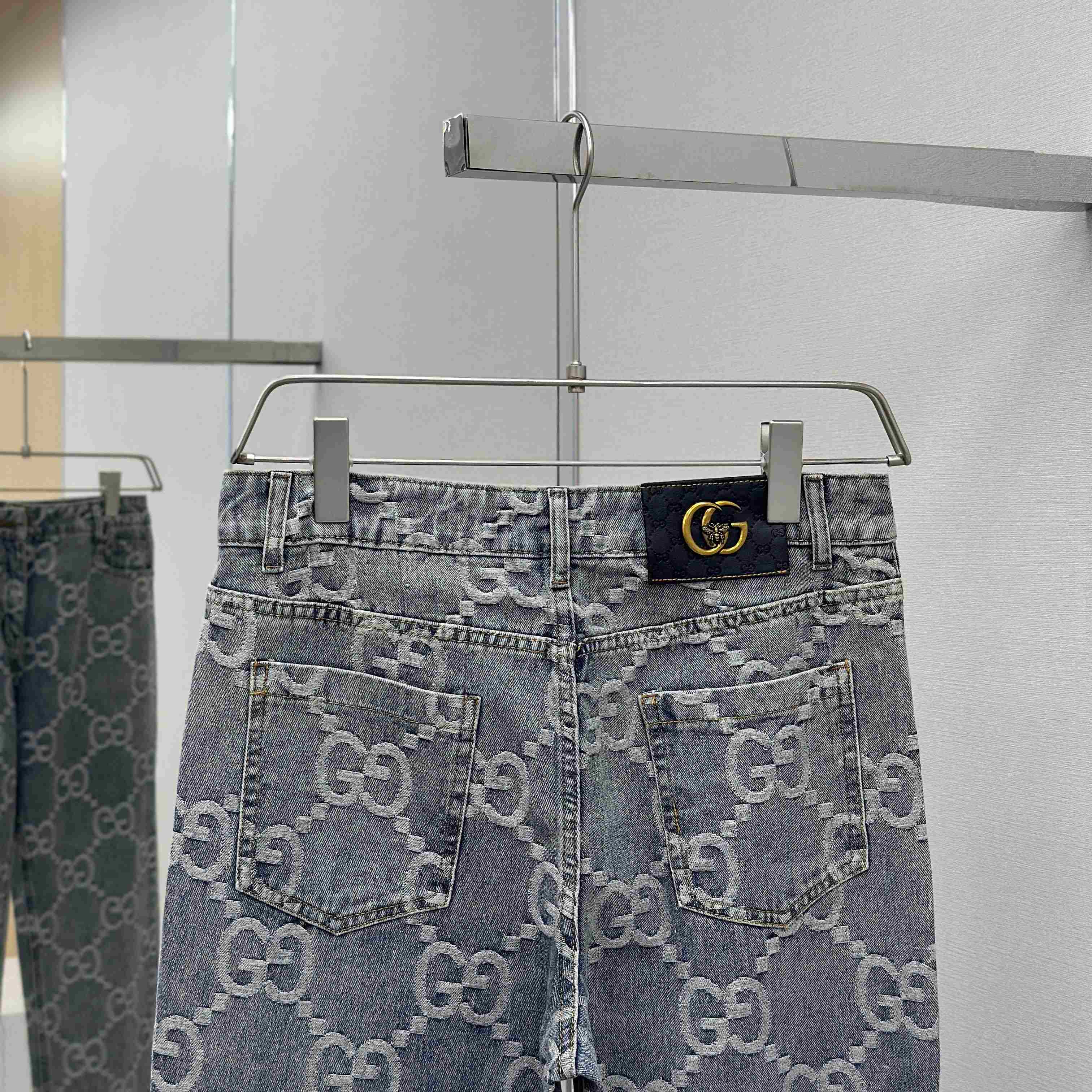 Gucci GG Jeans - DesignerGu