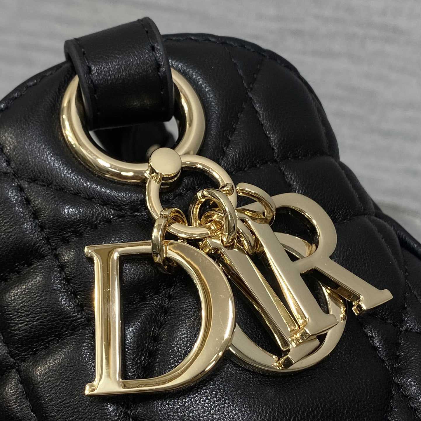 Dior Small D-Motion Bag  - DesignerGu