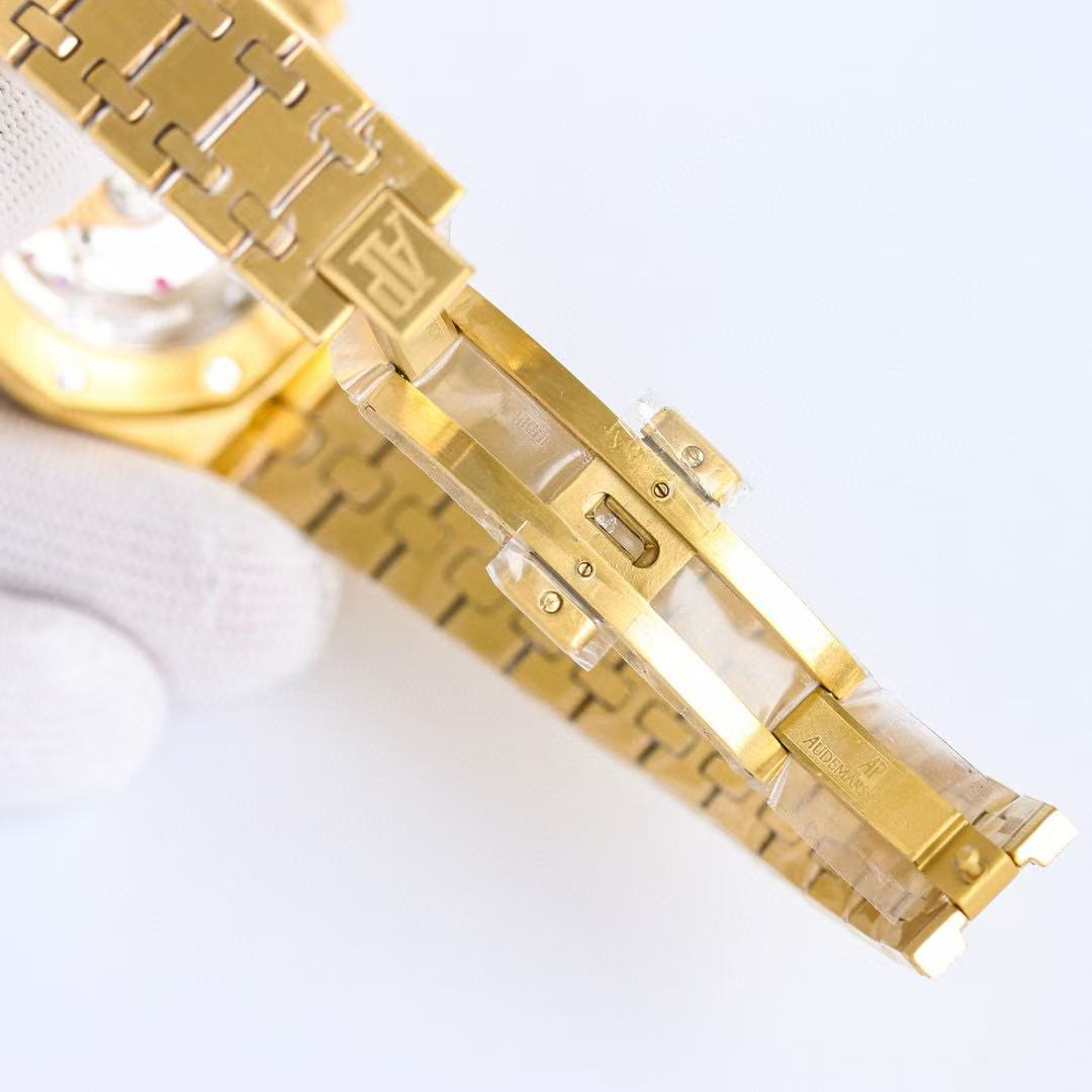 Audemars Piguet Royal Oak 15550BA Champagne Dial 1017 ALYX 9SM in Yellow Gold - DesignerGu