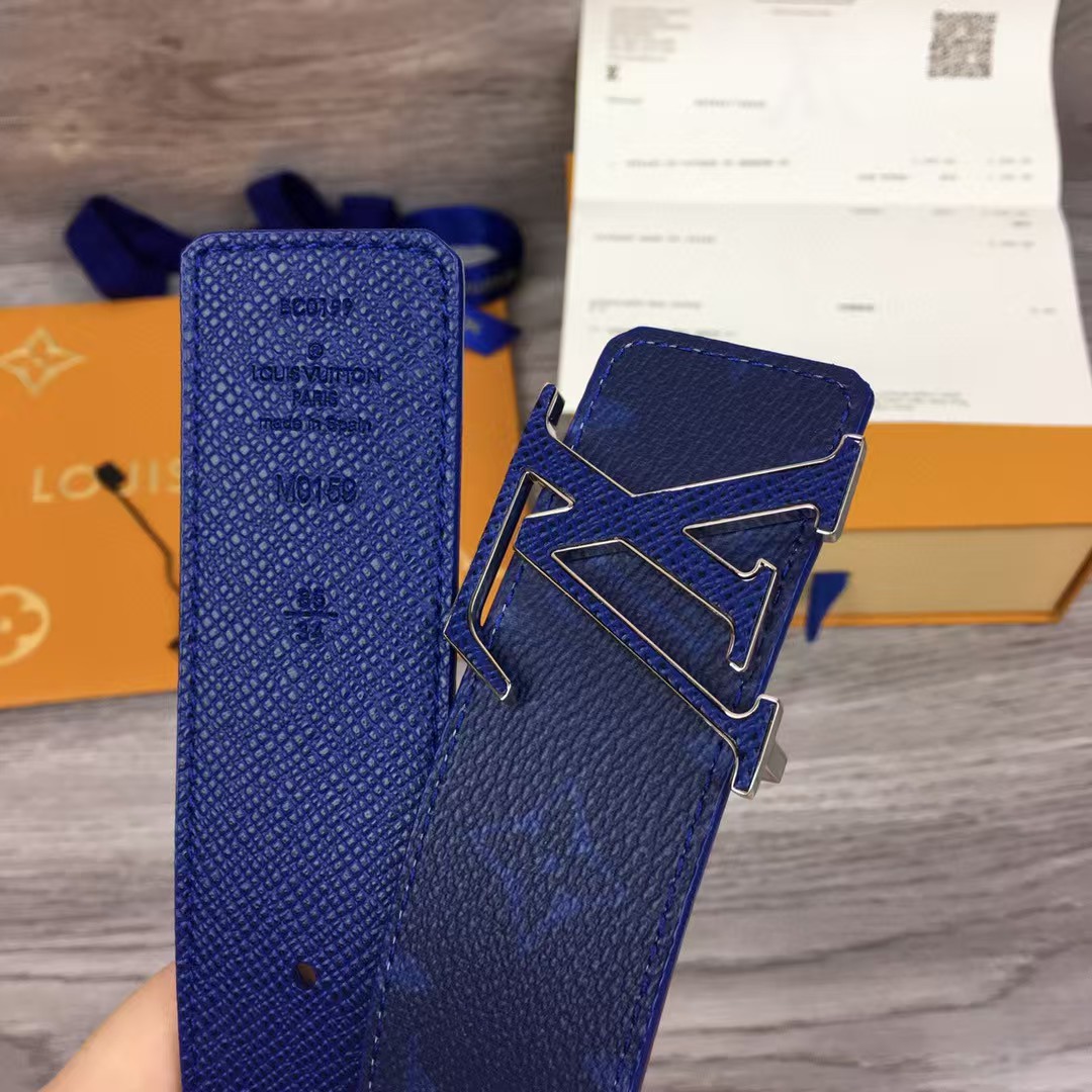 Louis Vuitton LV Dimension 40mm Reversible Belt    MO159U - DesignerGu