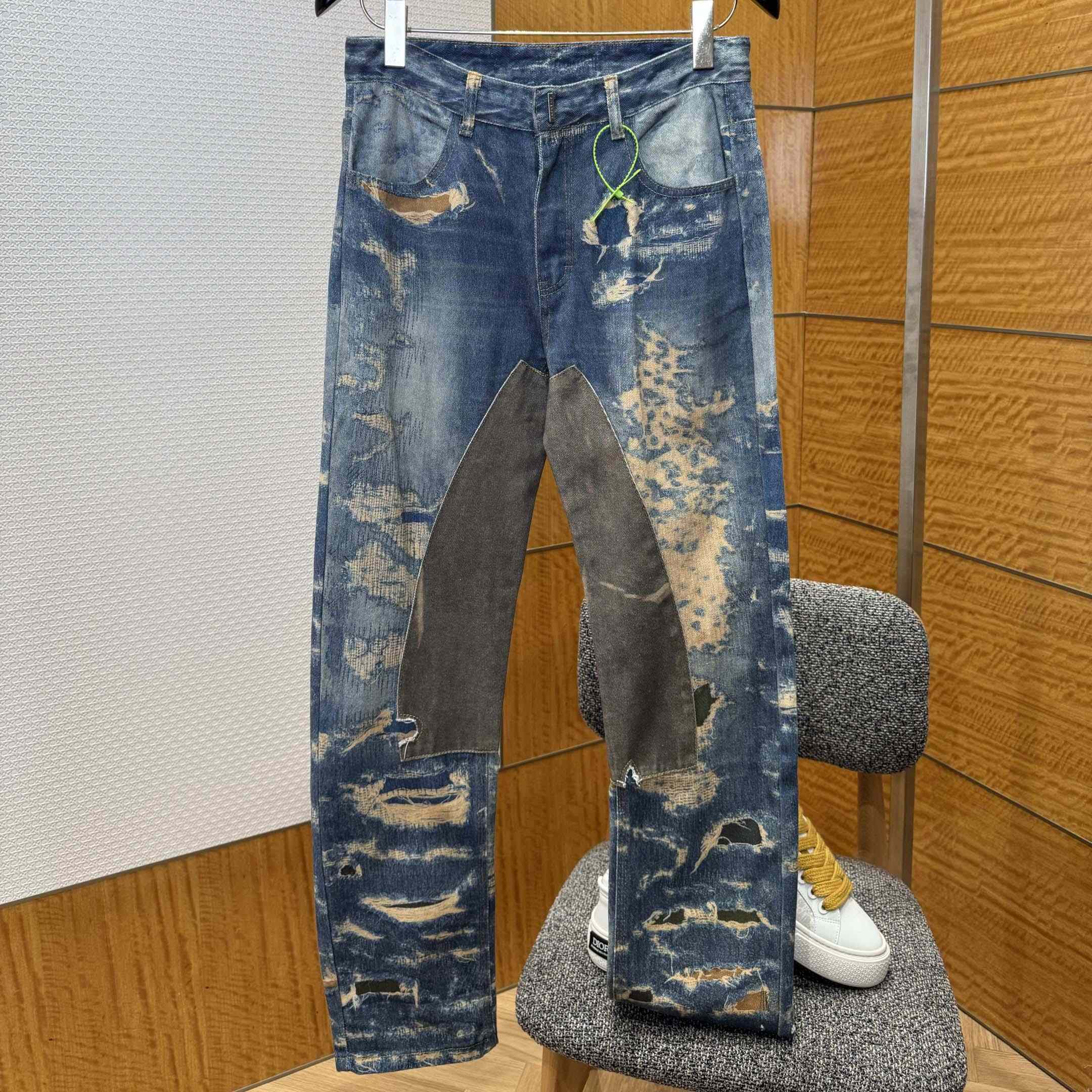 Givenchy Destroyed Distressed Jeans - DesignerGu