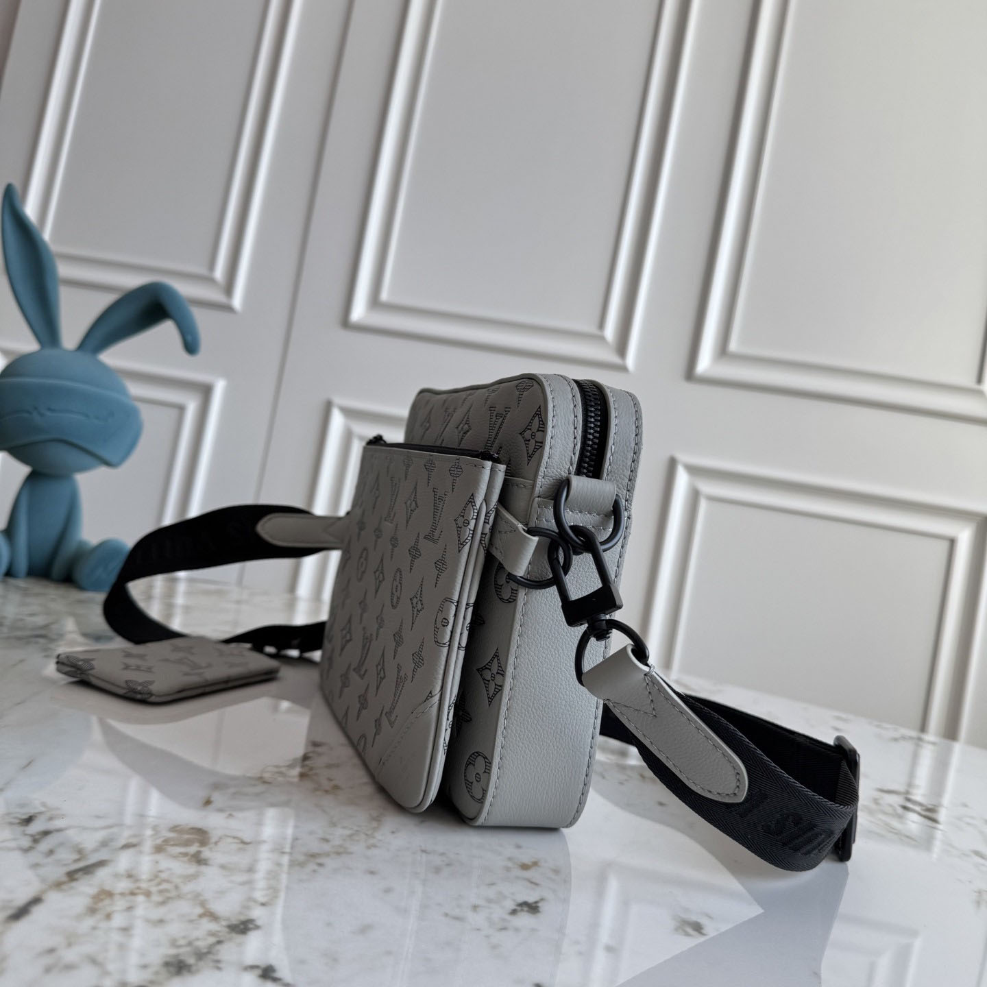 Louis Vuitton Trio Messenger   M46603 - DesignerGu